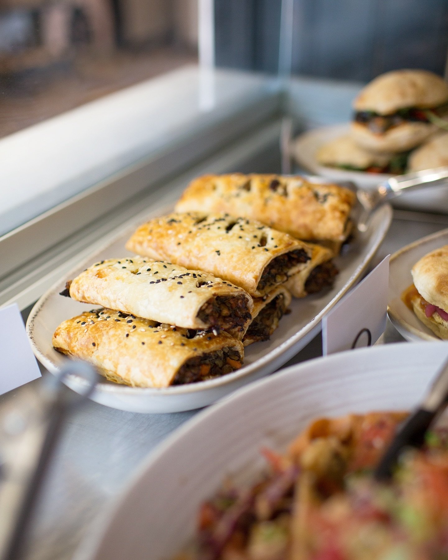 Happy Monday!! Our second week open has begun!

We dream about these Mushroom and lentil rolls whenever they are back on our deli🙌🤤did you get a chance to try these last week? 

This week we&rsquo;re have our first catering job since the revamp, we