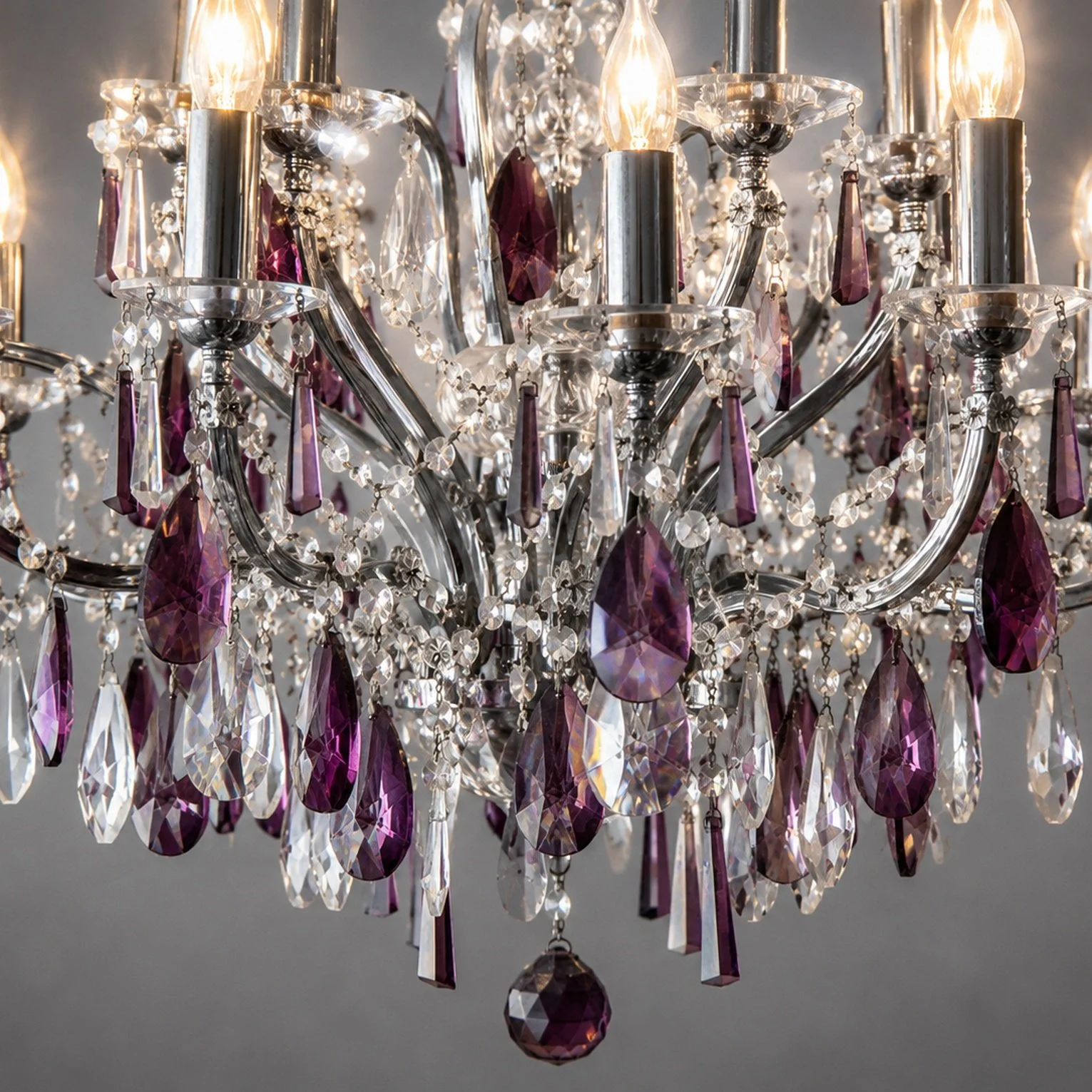chandelier_1531x1531_11.jpg
