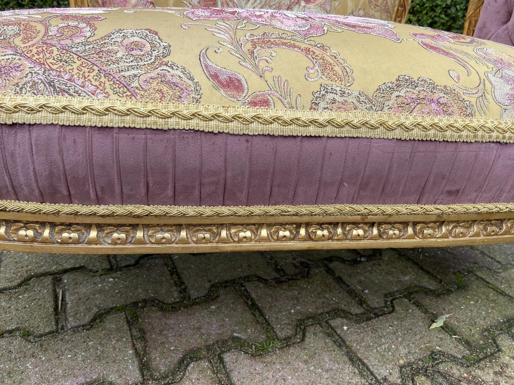 french-louis-xvi-style-settee-0359.jpeg