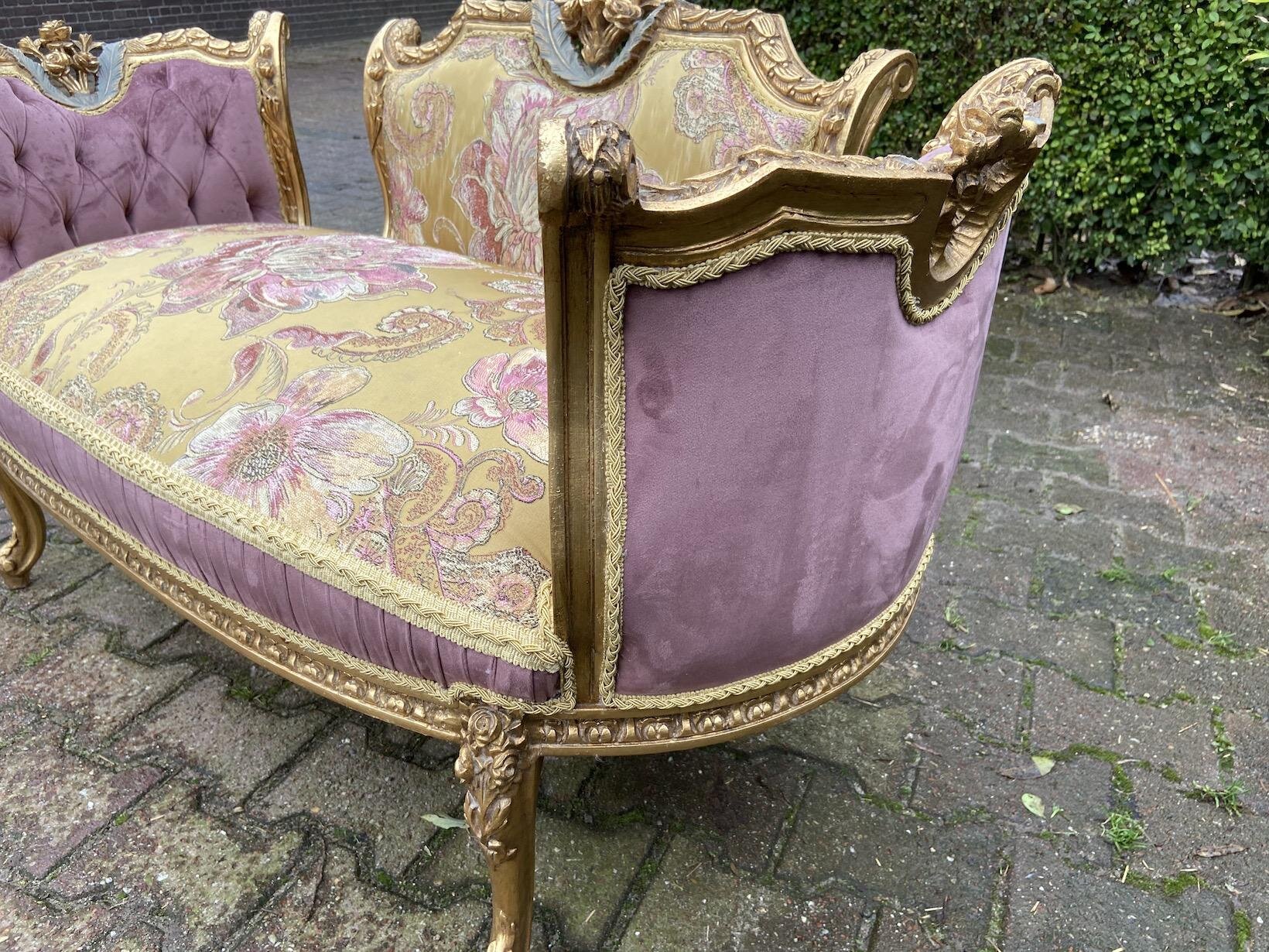 french-louis-xvi-style-settee-1975.jpeg