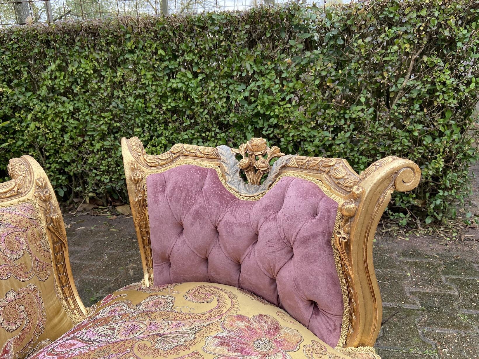 french-louis-xvi-style-settee-7696.jpeg