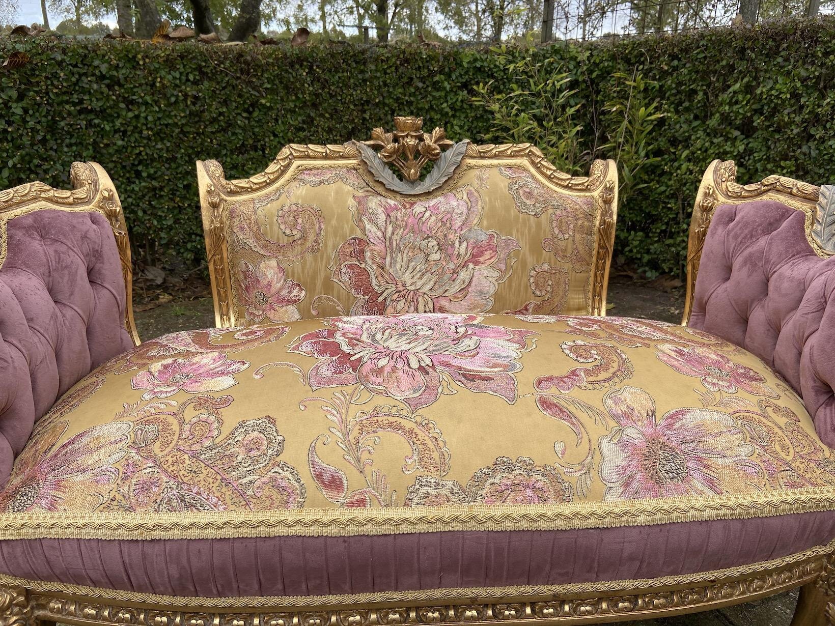 french-louis-xvi-style-settee-5974.jpeg