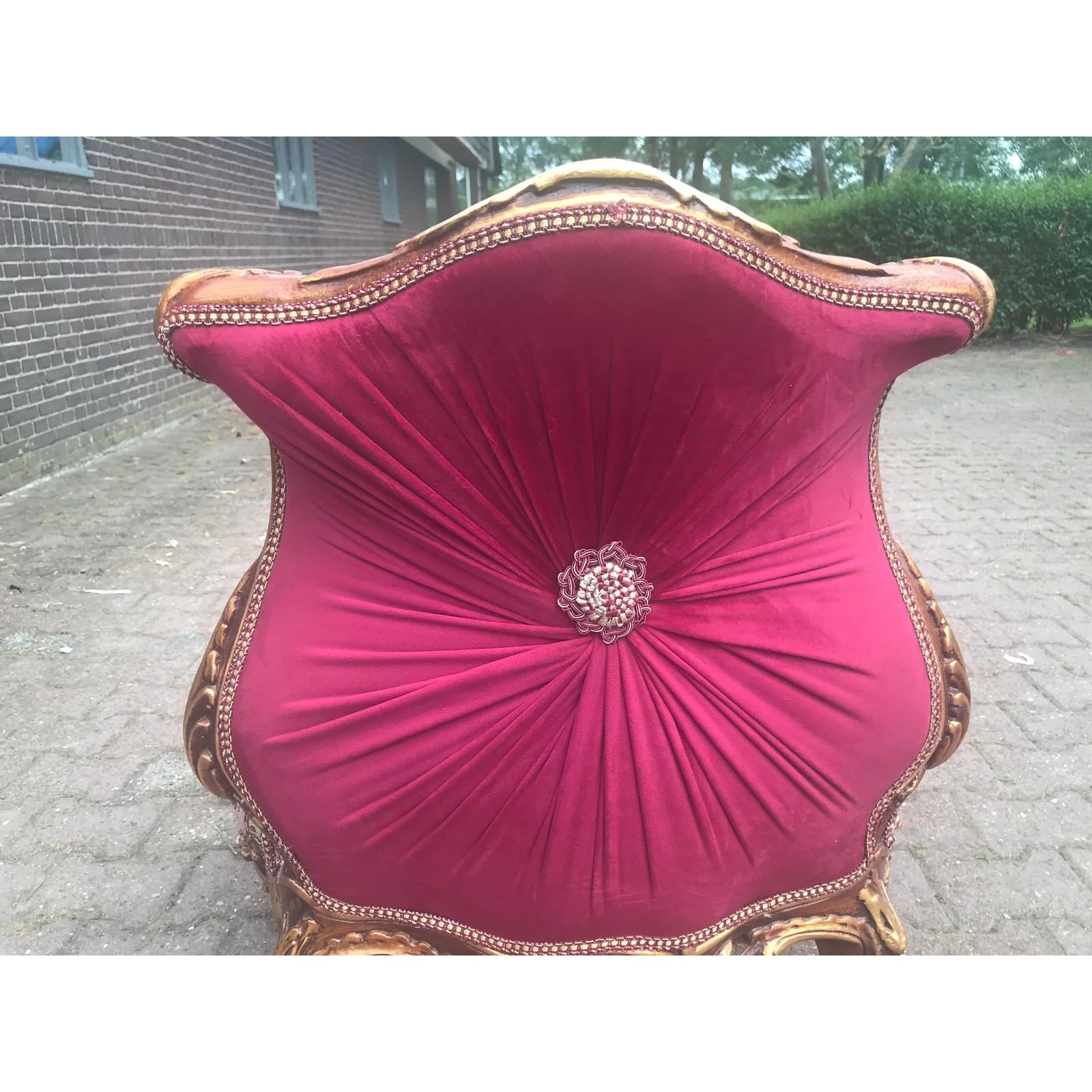 french-louis-xvi-style-love-seatsettee-6427.jpeg