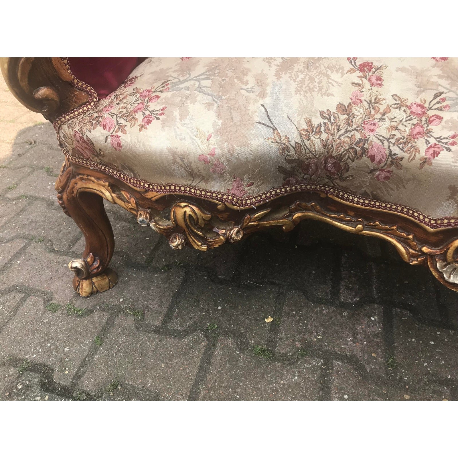 french-louis-xvi-style-love-seatsettee-9235.jpeg