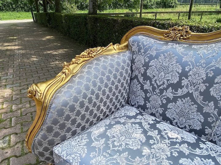 Handcrafted-French-Louis-XVI-Style-Gold-full-8o-720-86d59ea9-d2d2d2.jpg