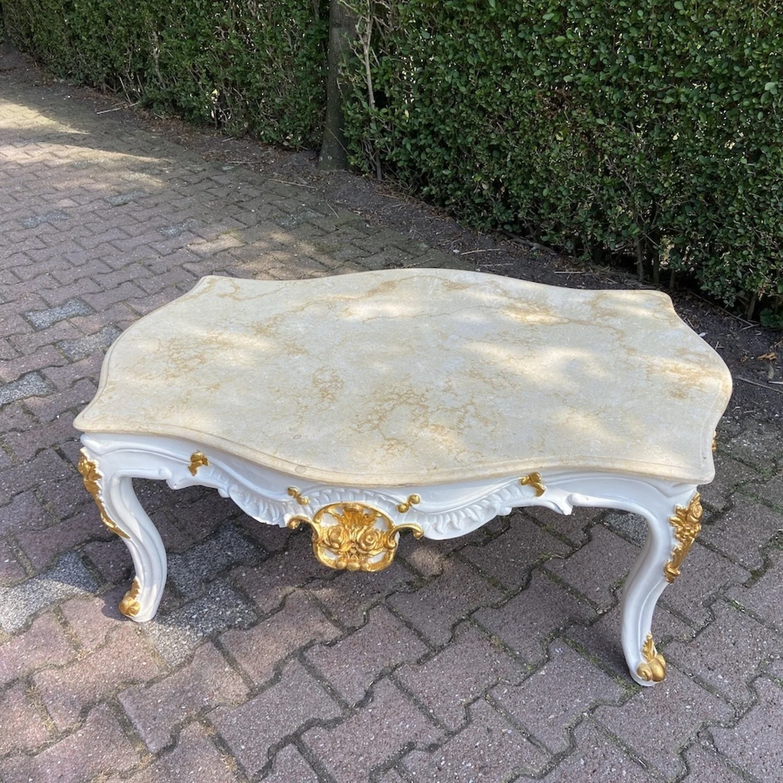 TableCM43a16.jpg