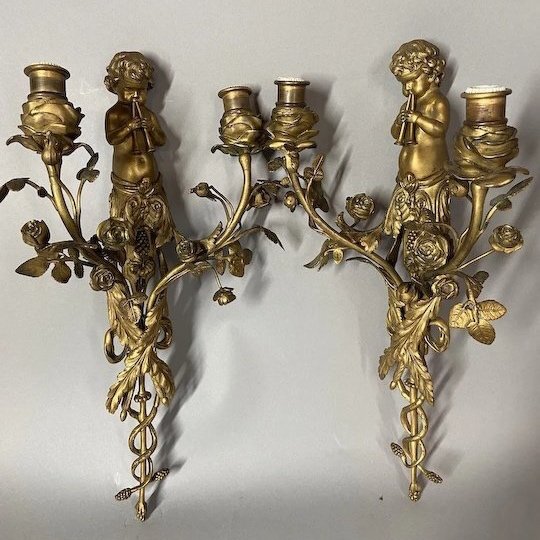 Antique-French-Louis-XVI-Bronze-Sconces-full-7o-720-a58fa0b8-d2d2d2.jpg