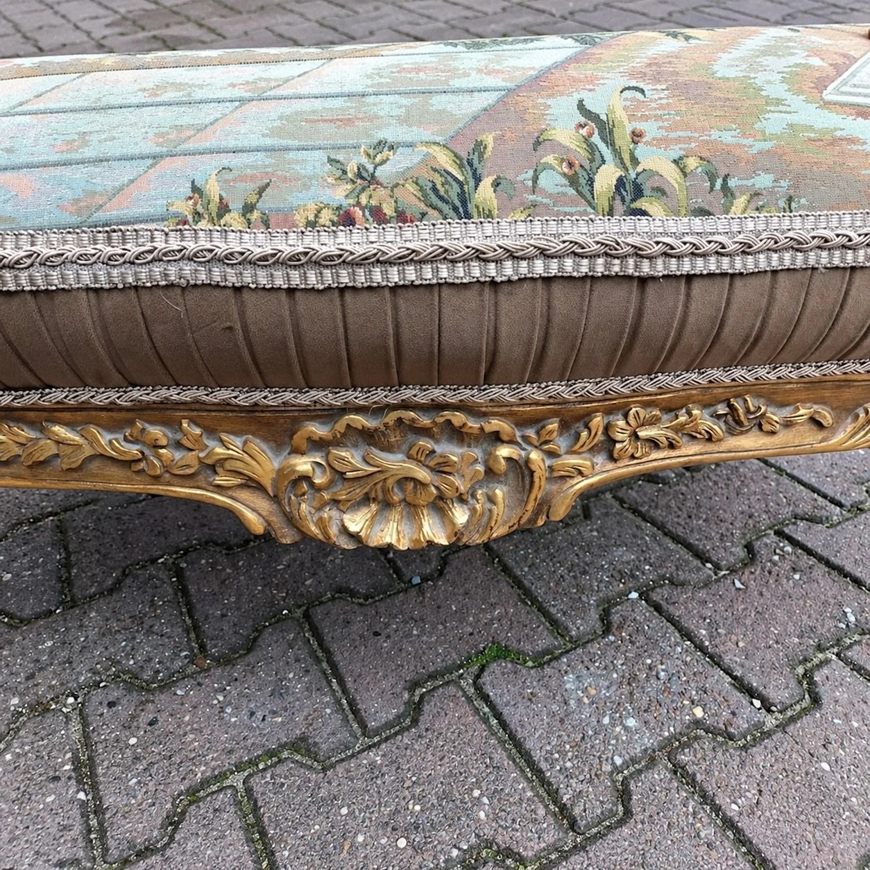 Sofa170a11.jpeg