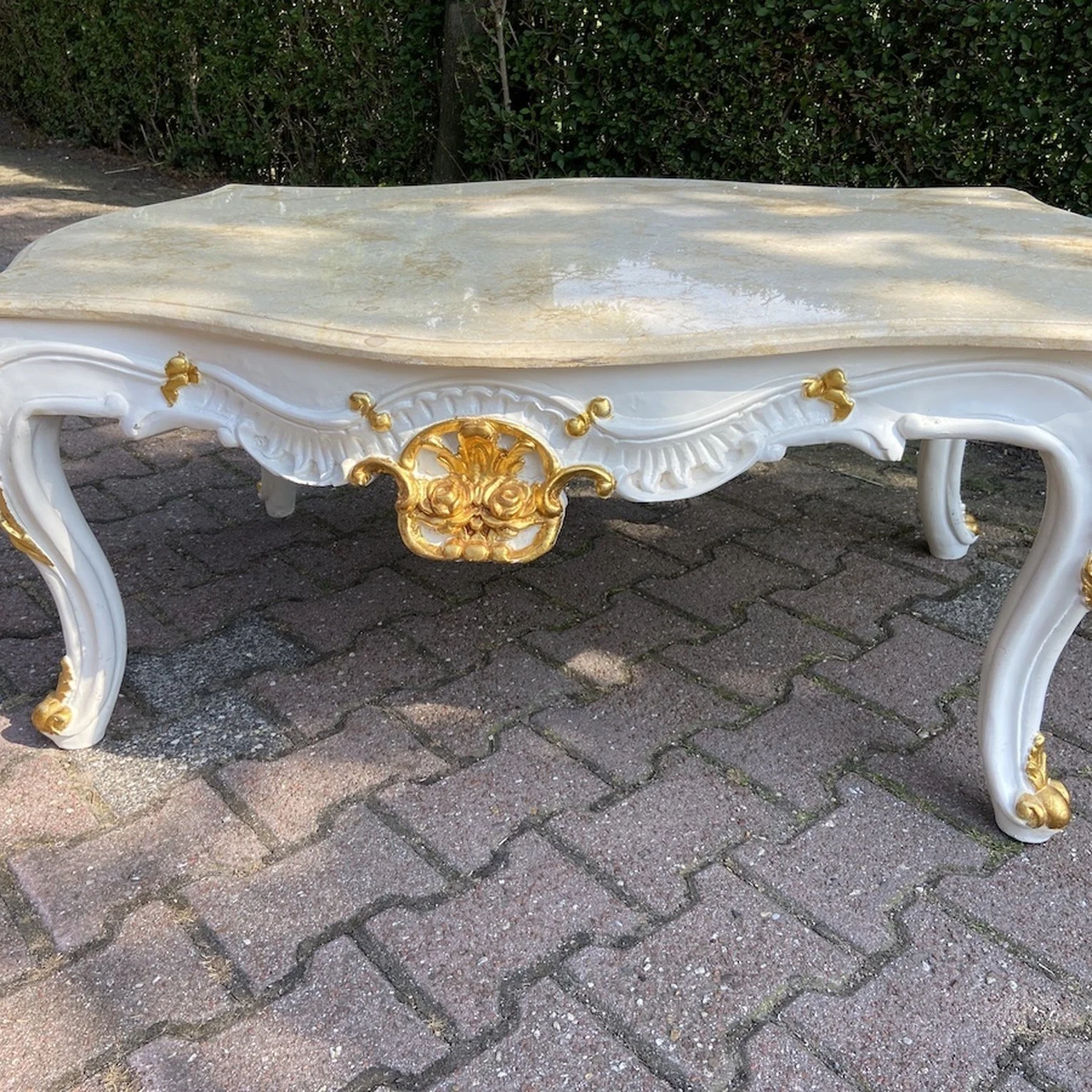 TableCM43a10.jpg