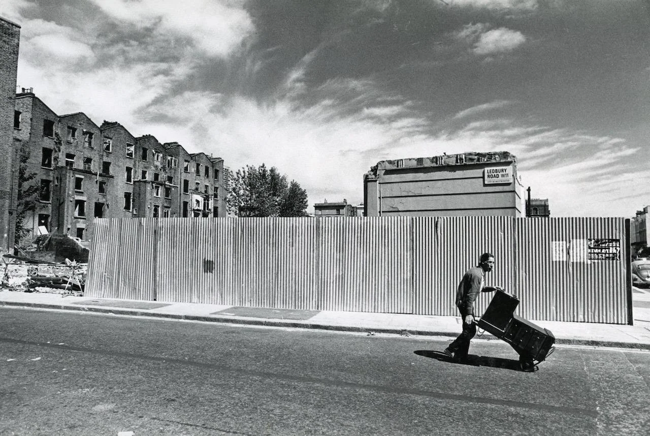Man Pushing a Barrow - Richard Braine