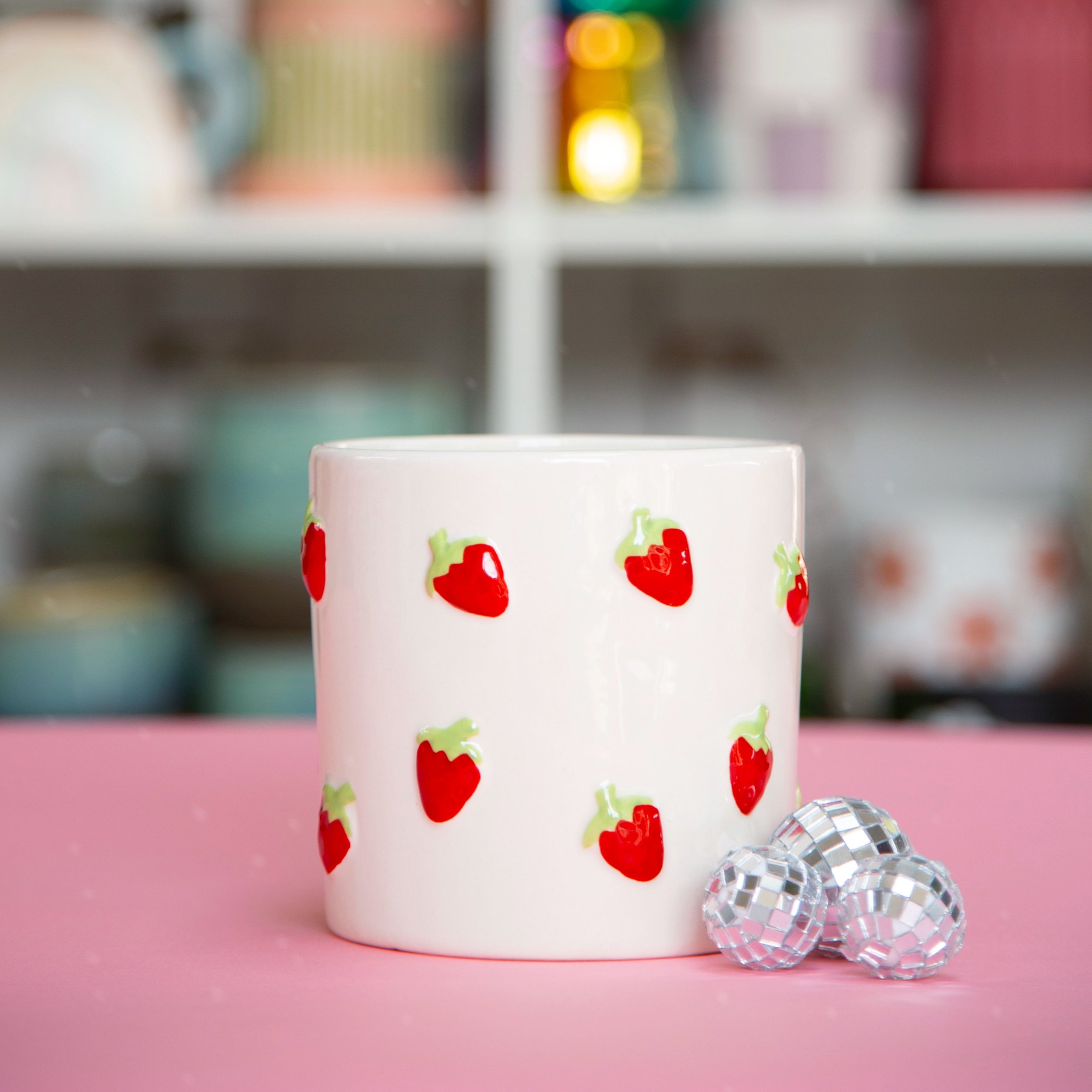 Strawberry Fields Pot