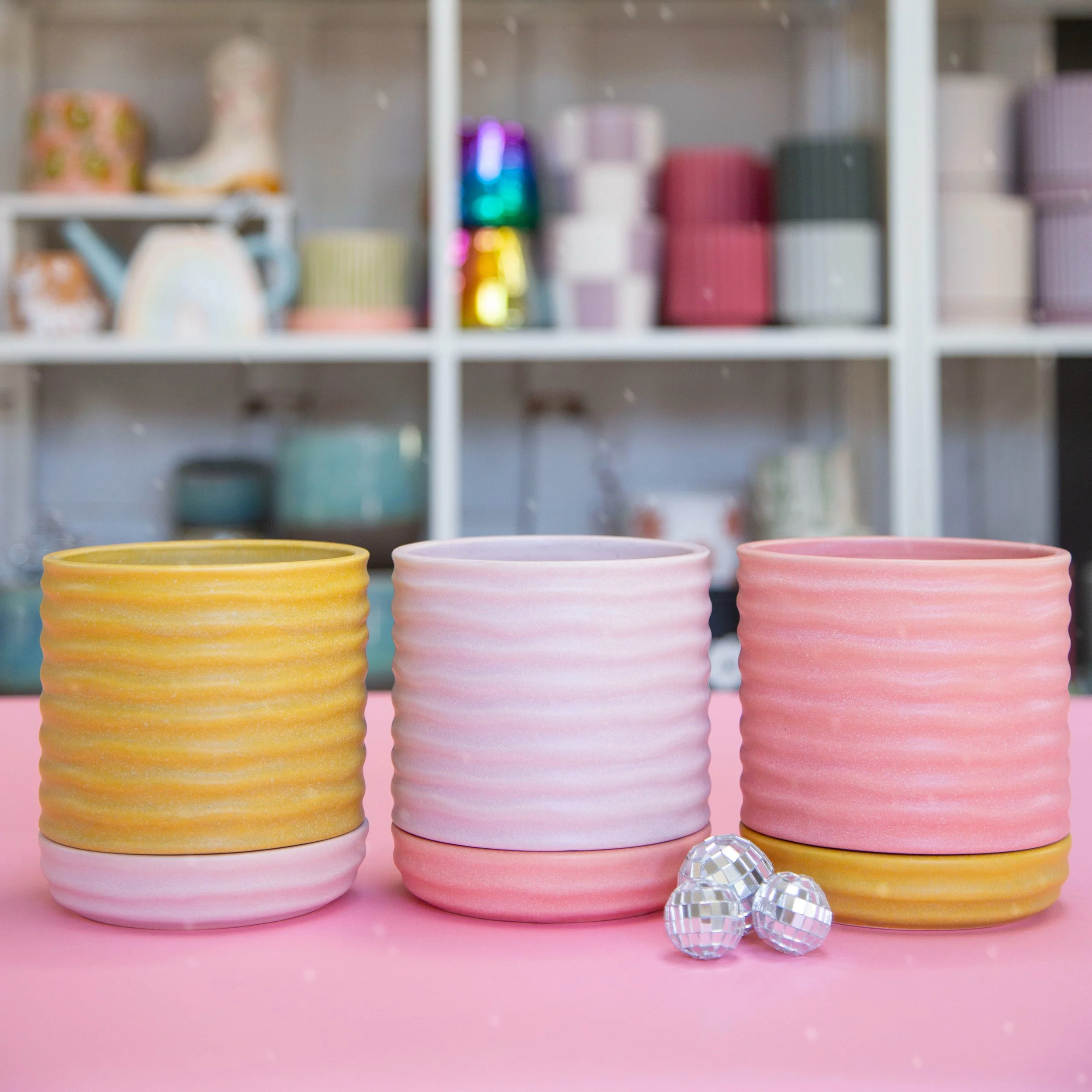 Manitoba Pot with Saucer Lilac, Pink and Chartreuse 4.5"