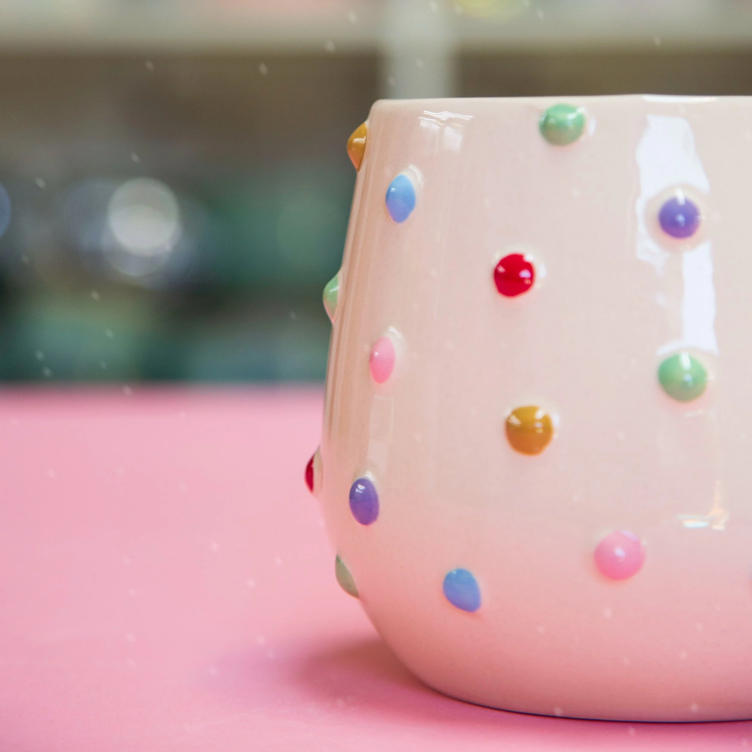 Rainbow Color Dot Pot