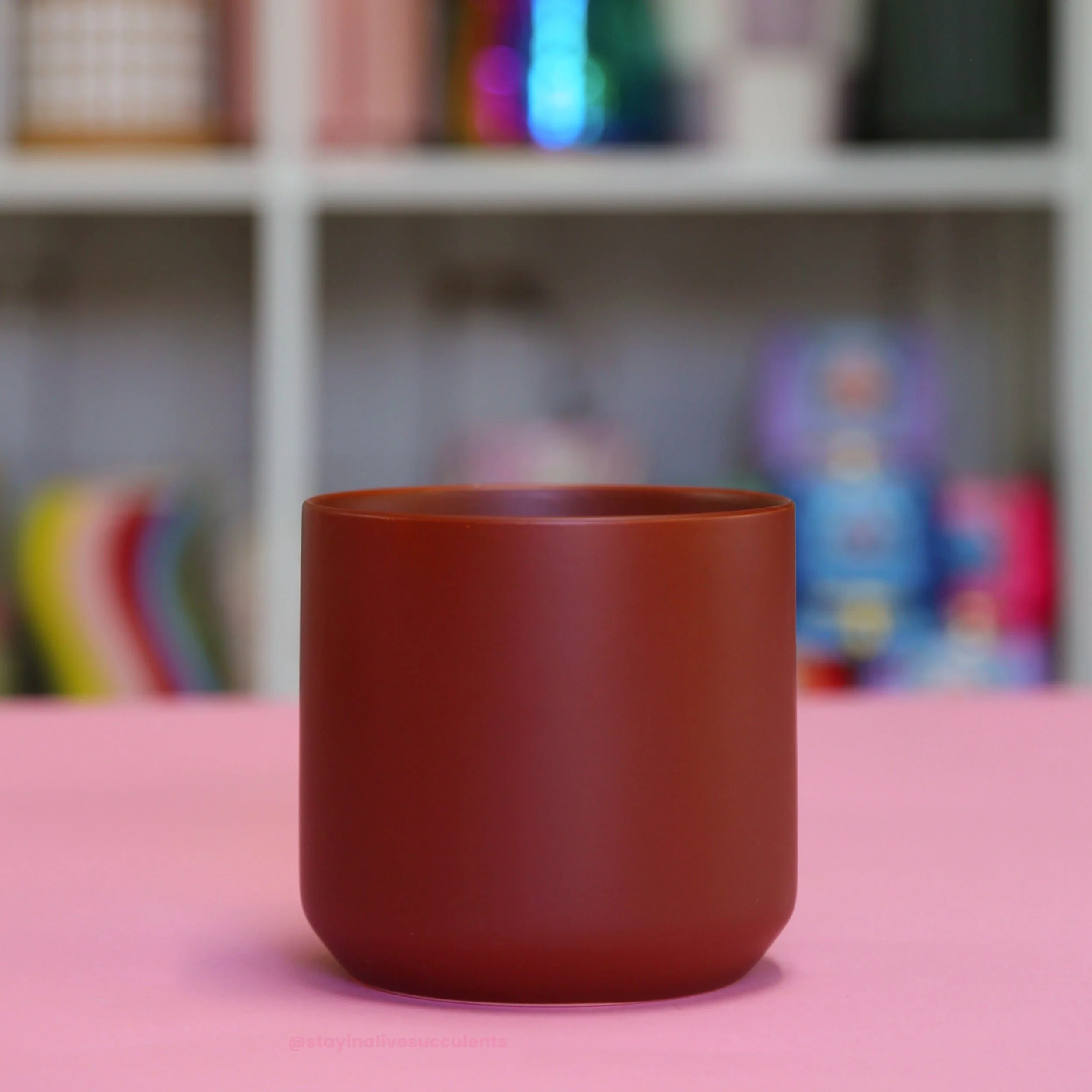 Dark Brown Kendall Pot