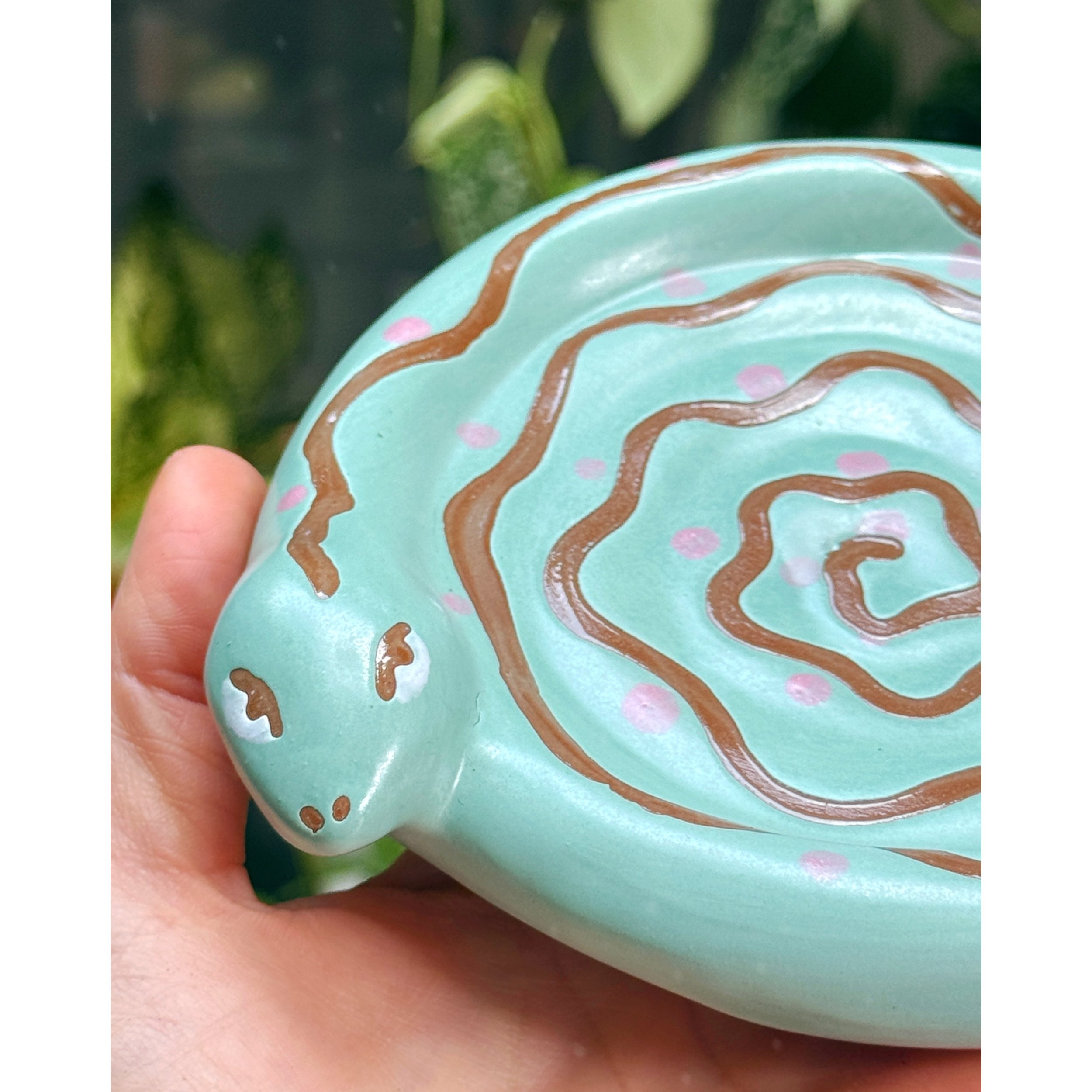 Bindi Snake Pot with Saucer 4"