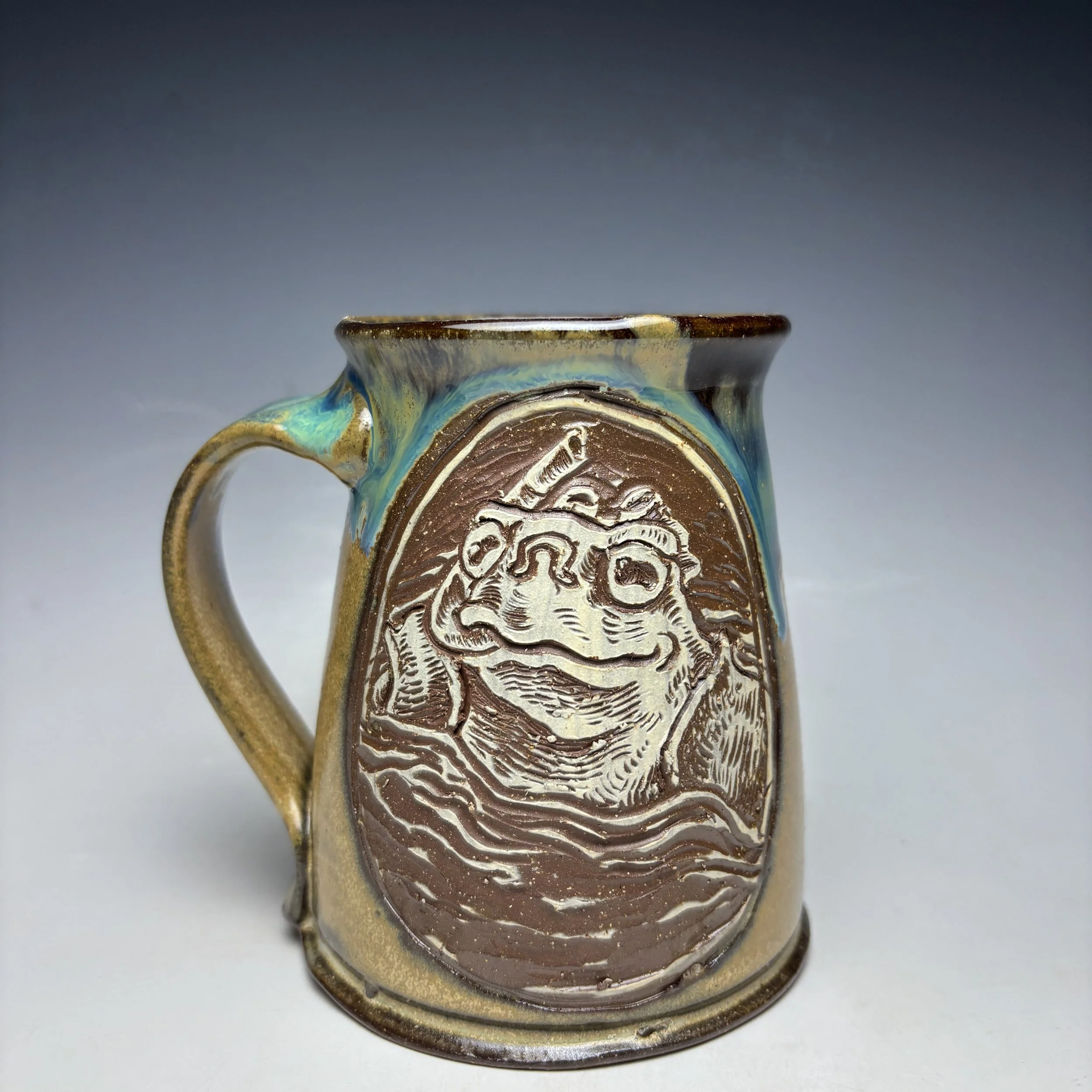 Hand Carved Dewey Mug