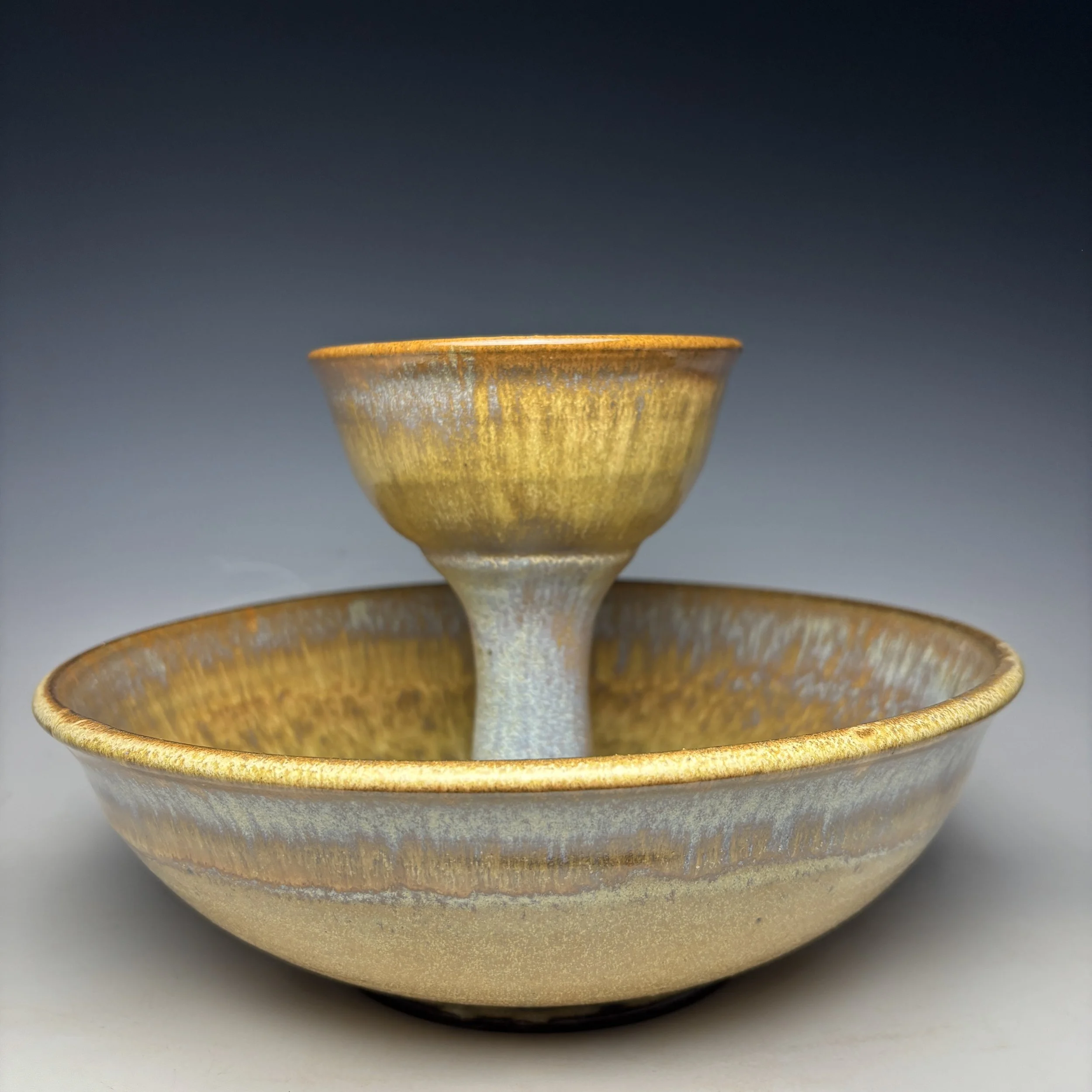 Chip and Dip Bowl (Honeysuckle)