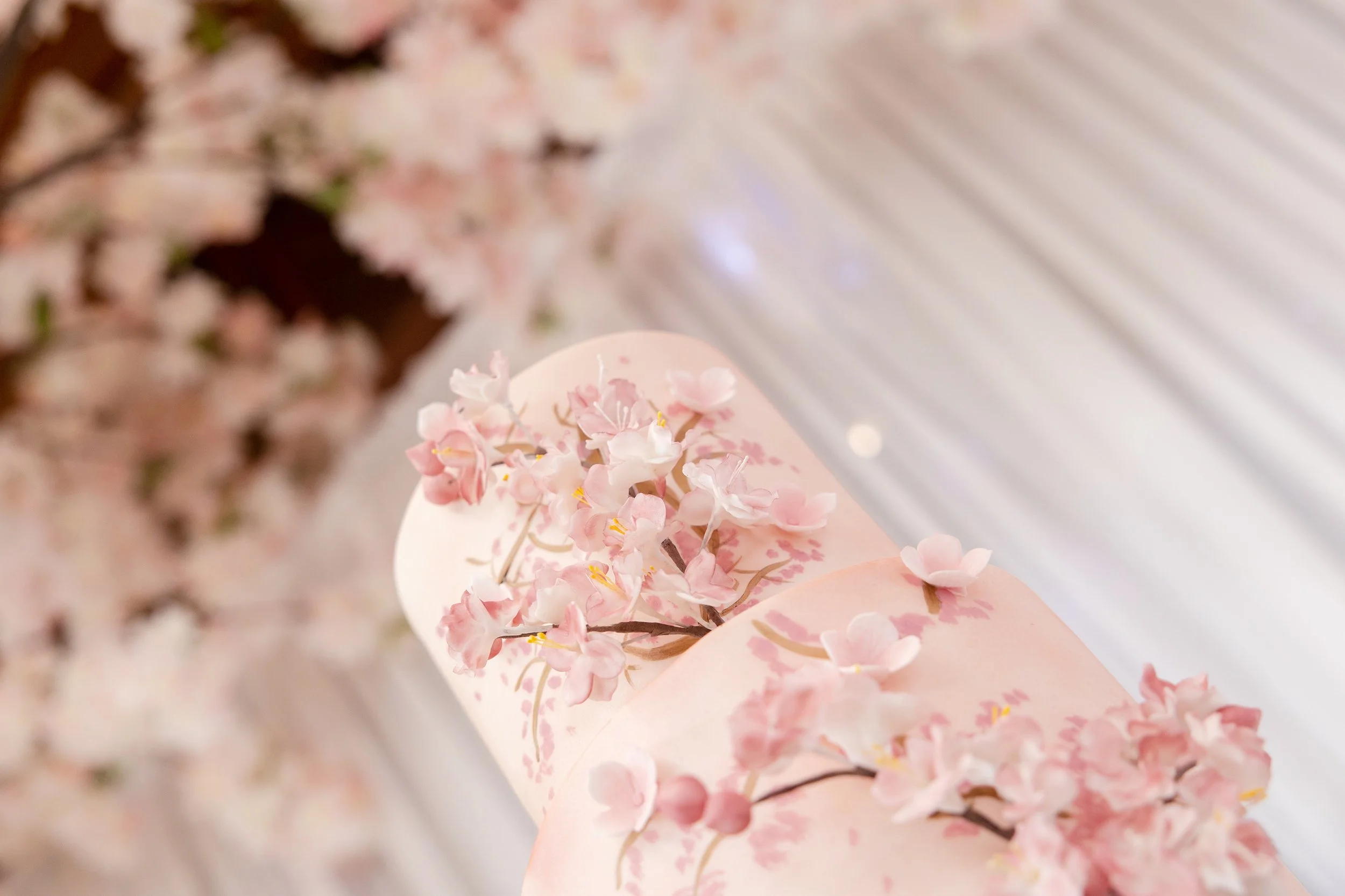 Creating the Perfect Cake for your Wedding
