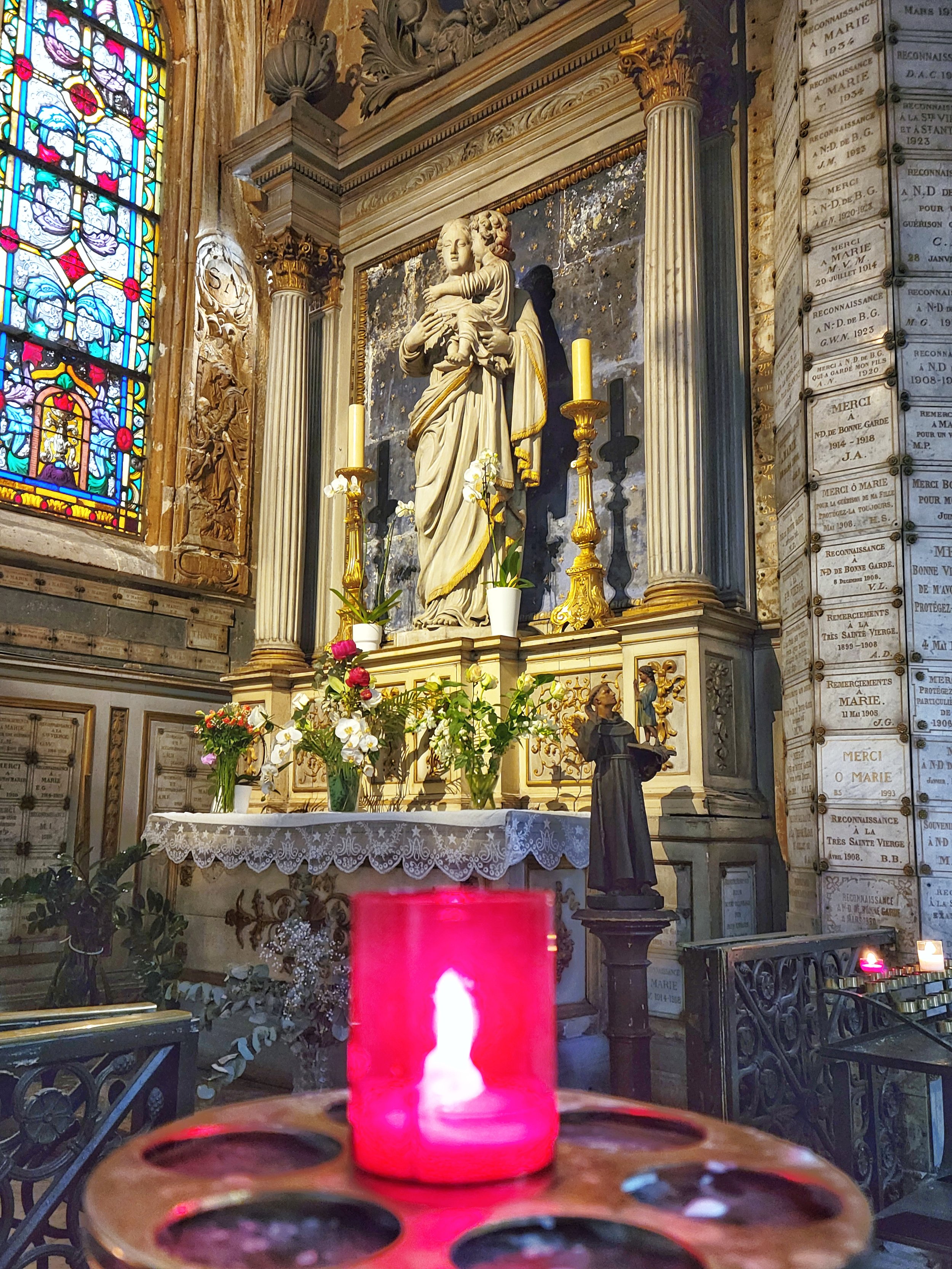 Inside the church of Saint-Germain 