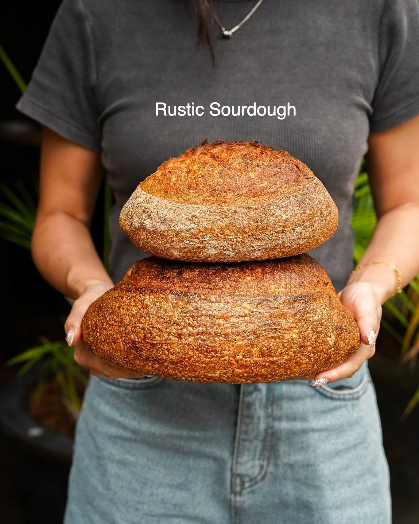 How cute are they 🫶 Our sourdough loaves now come in a small size, in addition to the regular 1kg loaf!

Order for pickup on nassimhill.com.sg, or delivery on the various food delivery platforms!