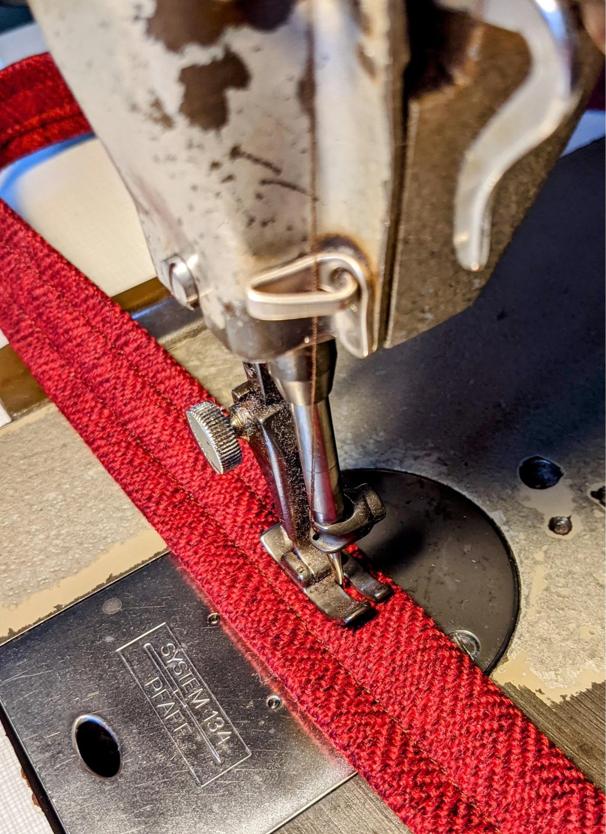 Double stitching handles.