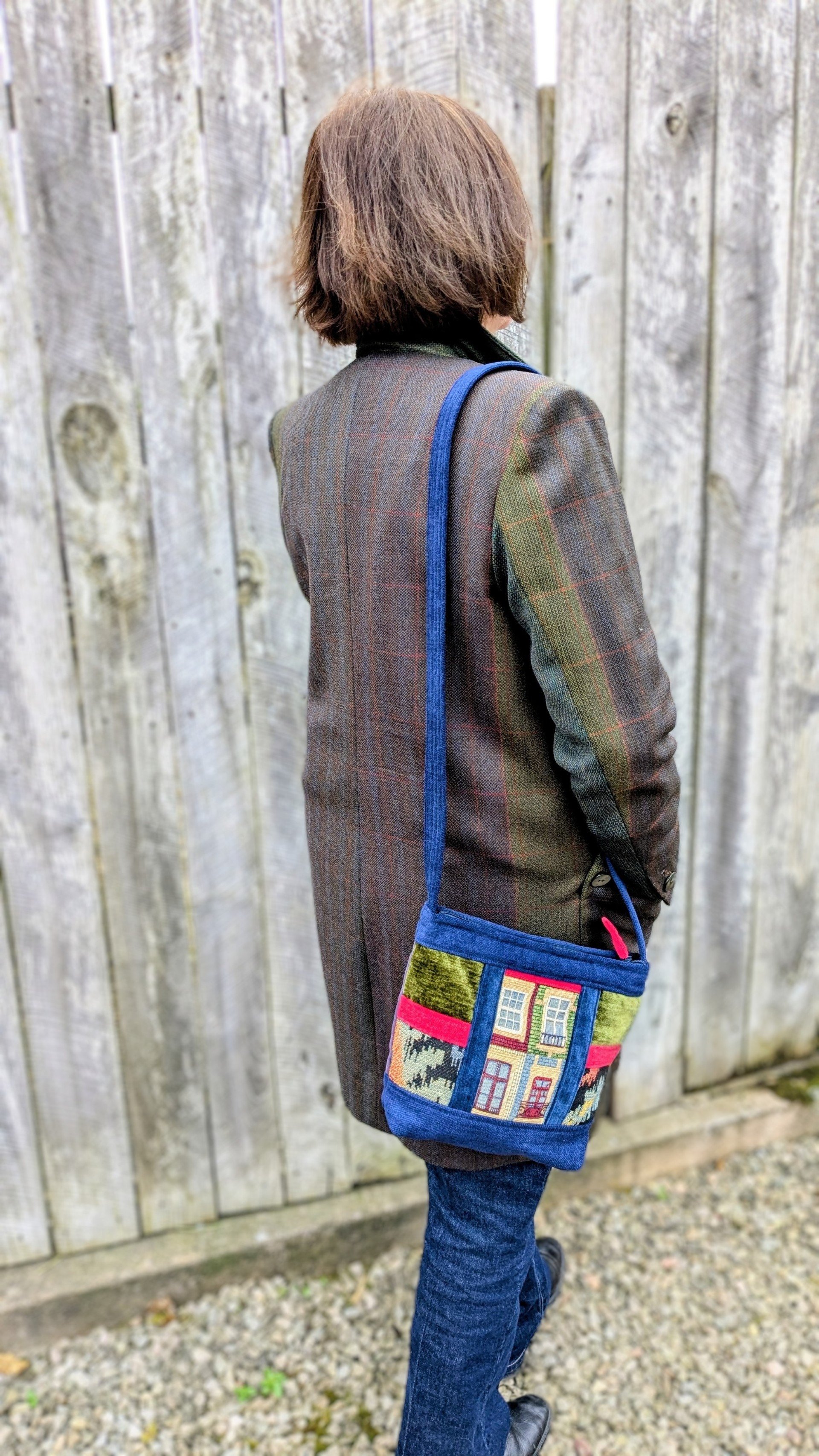 4f9b06d0-3d74-4828-a595-17f57f2e7c6b.jfif