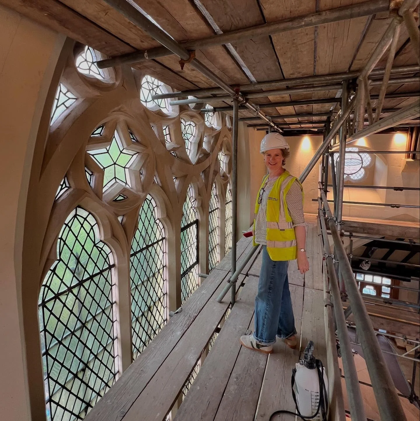 Wow! It&rsquo;s only a bit wobbly underfoot&hellip; 👷 What an amazing job our builders from @overallheritage are doing. The first coat of paint is already going up on the ceiling! 🖌️
