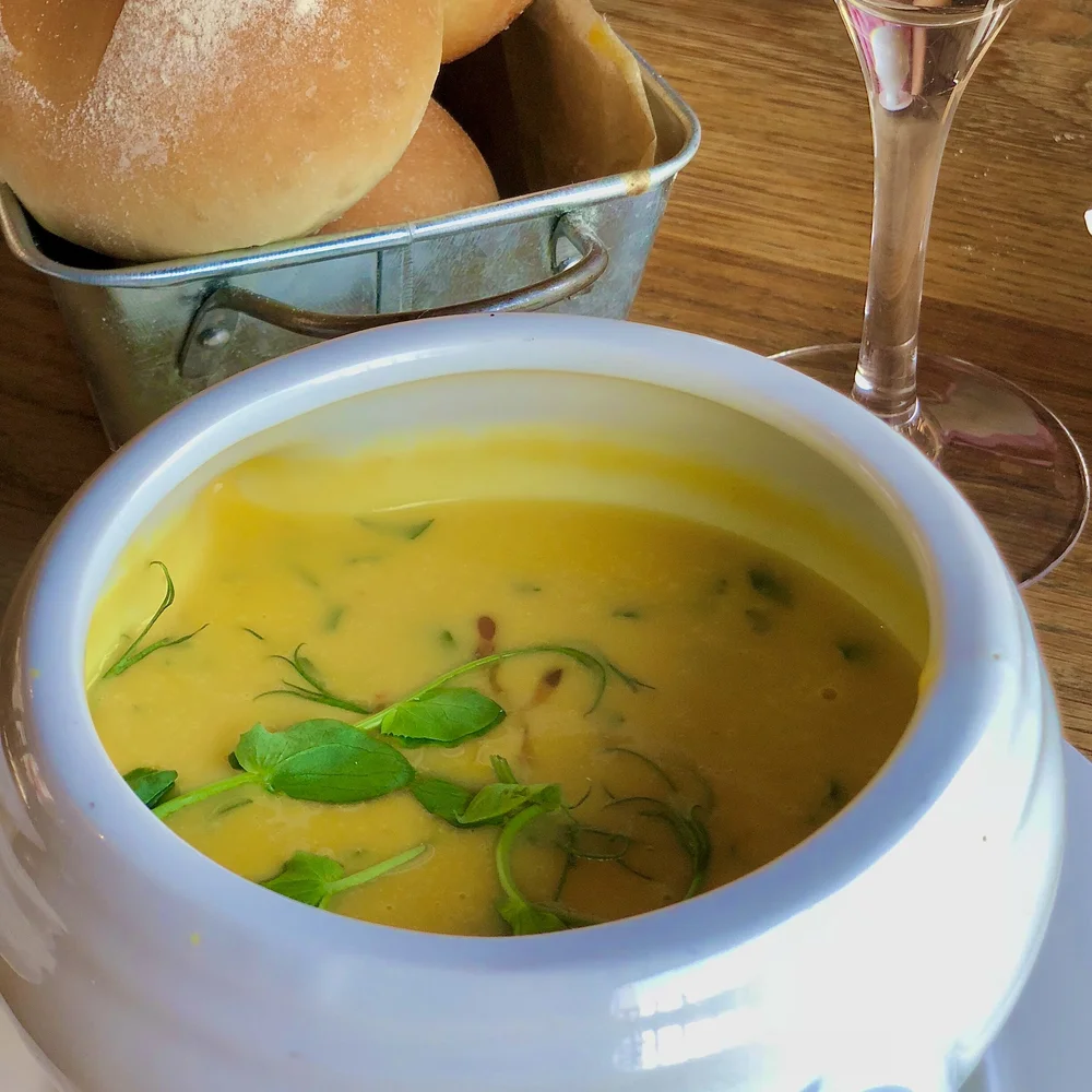 Carrot & sqauash soup.jpeg