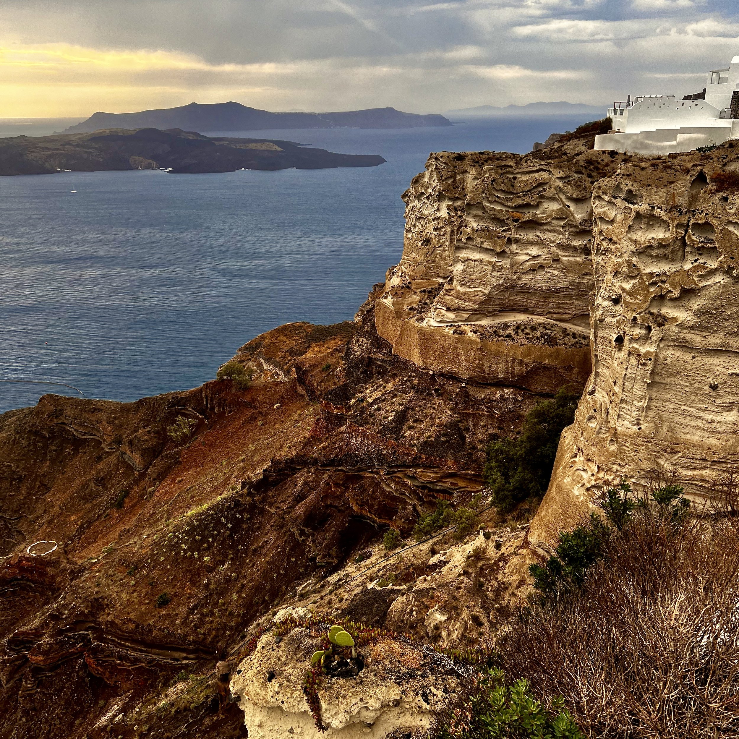 Caldera Cliffs.jpeg