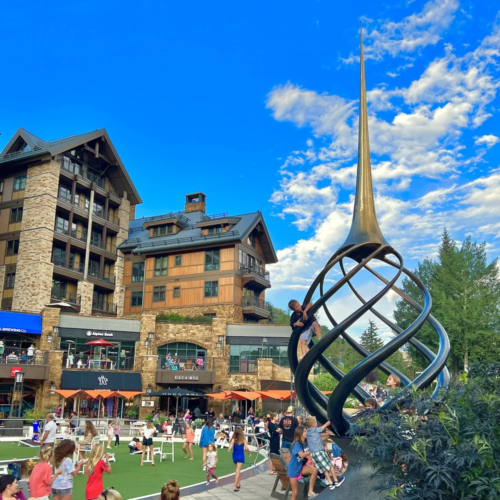 KIDS playing on Solaris Square.jpeg