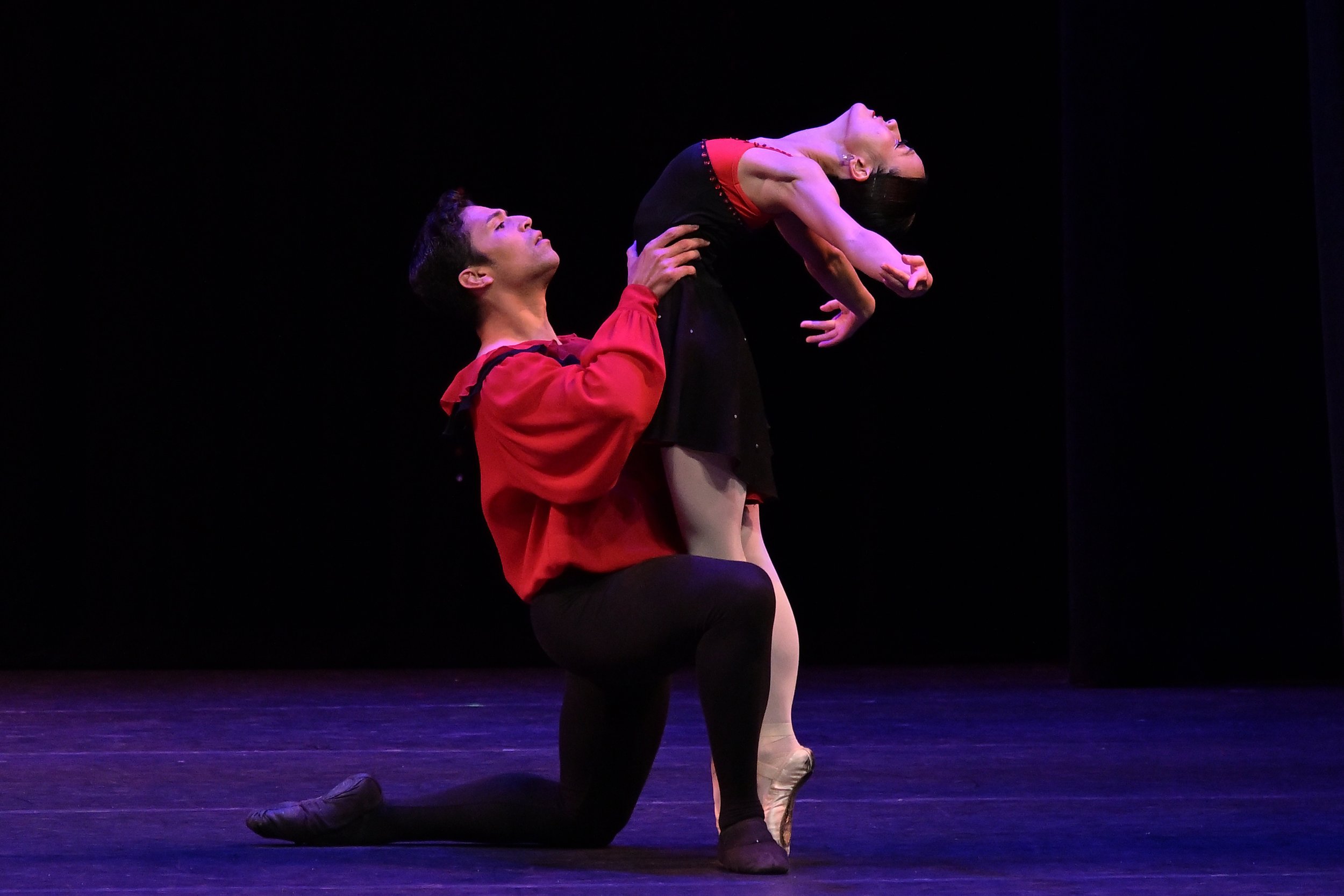 Arts Ballet Theatre of Florida, %22Shostakovich Suite ,%22 L-R  Johnny Almeida and Ayami Sato, photographer Patricia Laine.jpg