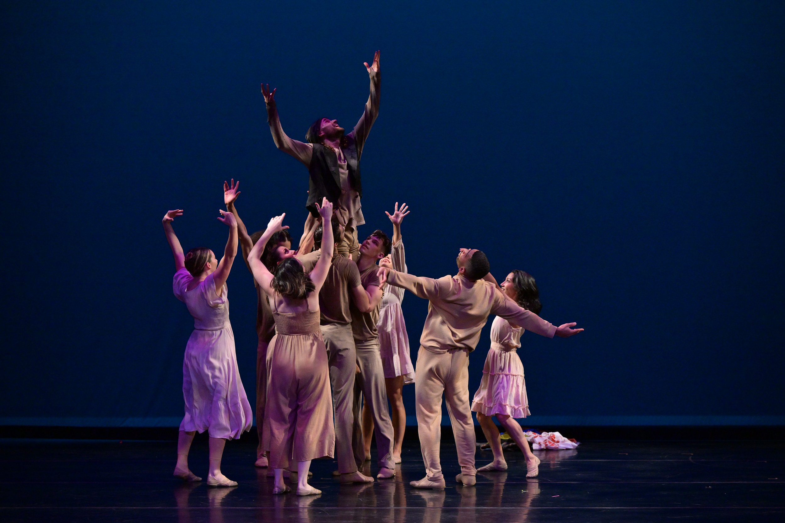Dance NOW! Miami Gli Altri:The Others Full Ensemble Photo Simon Soong.jpeg