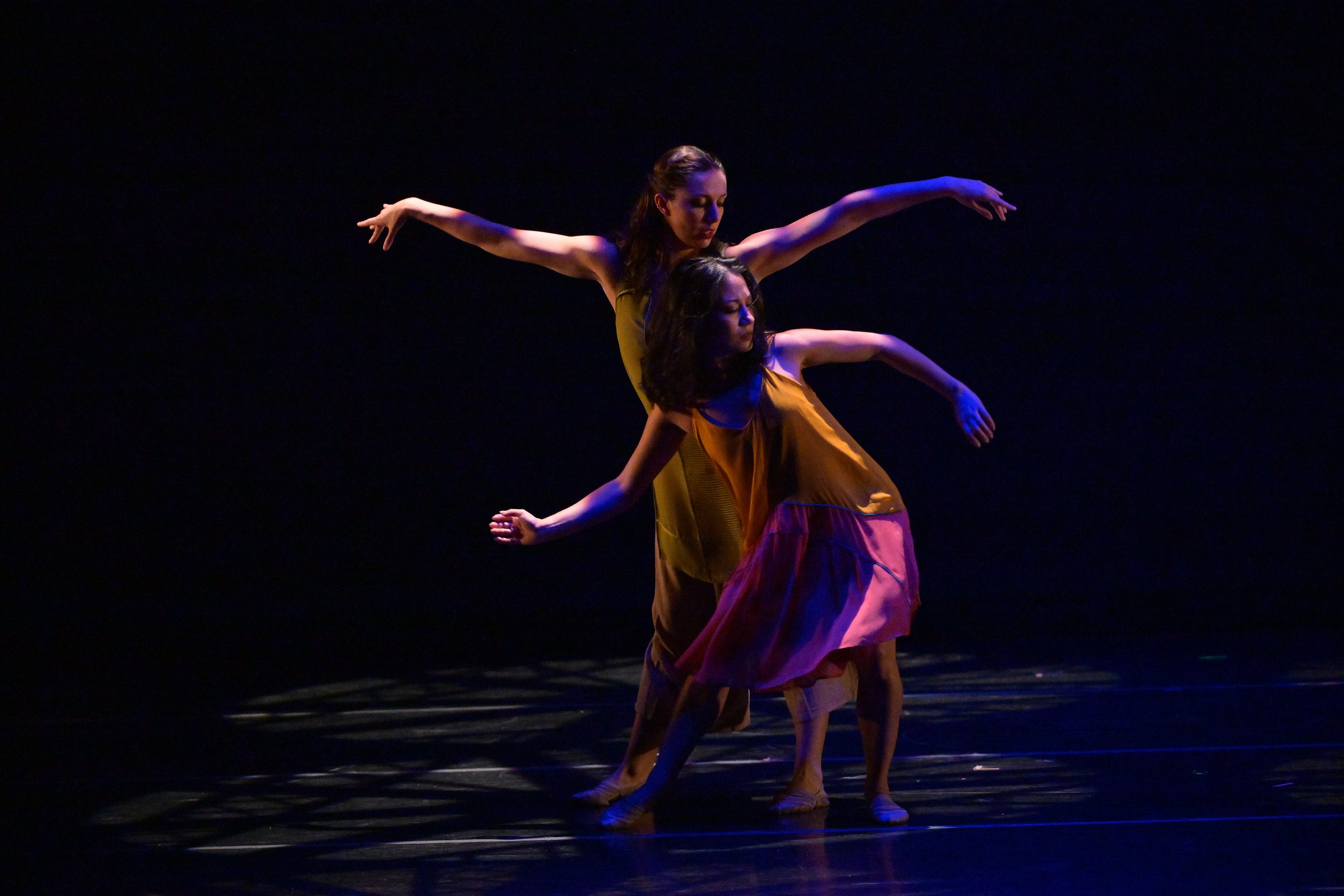 Dance NOW! Miami Gli Altri:The Others Julia Fortin, Allyn Ginns Ayers Photo Simon Soong.jpeg
