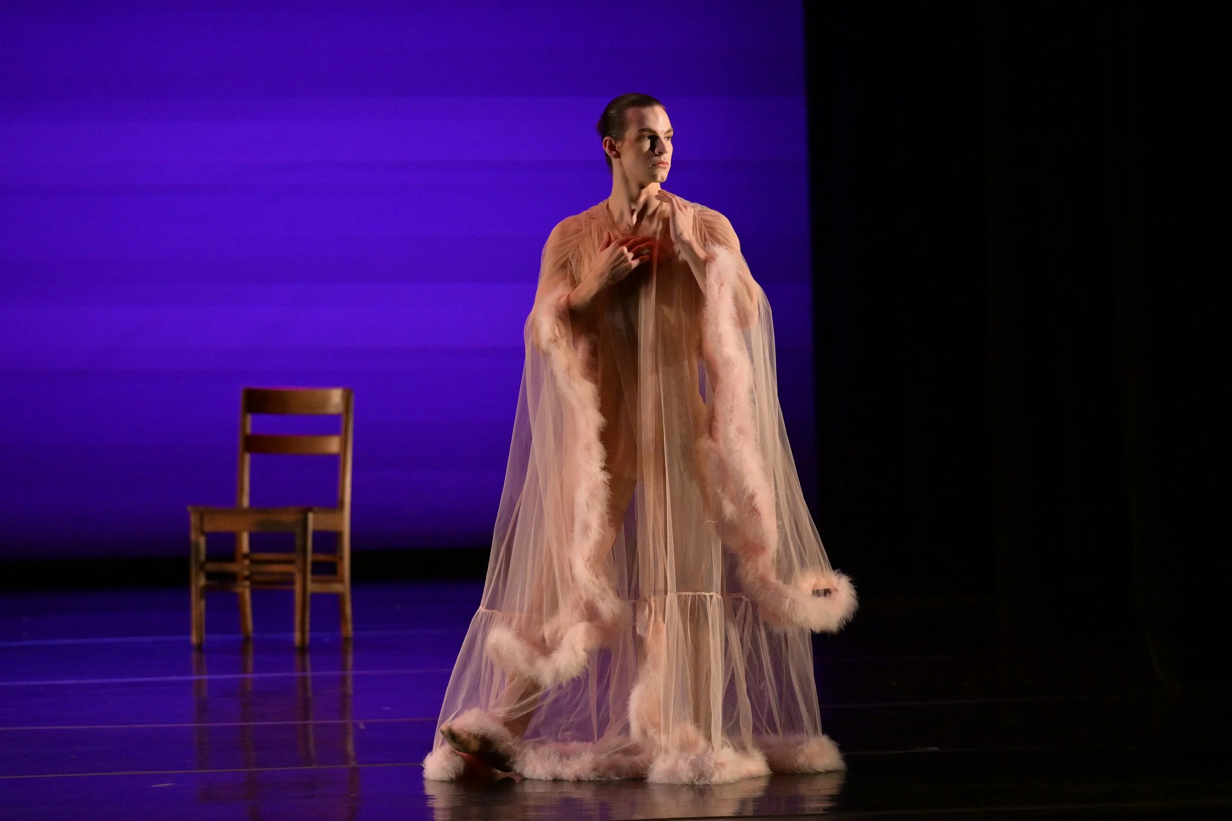 Dance NOW! Miami Blue Pencil David Harris Photo Simon Soong.jpg