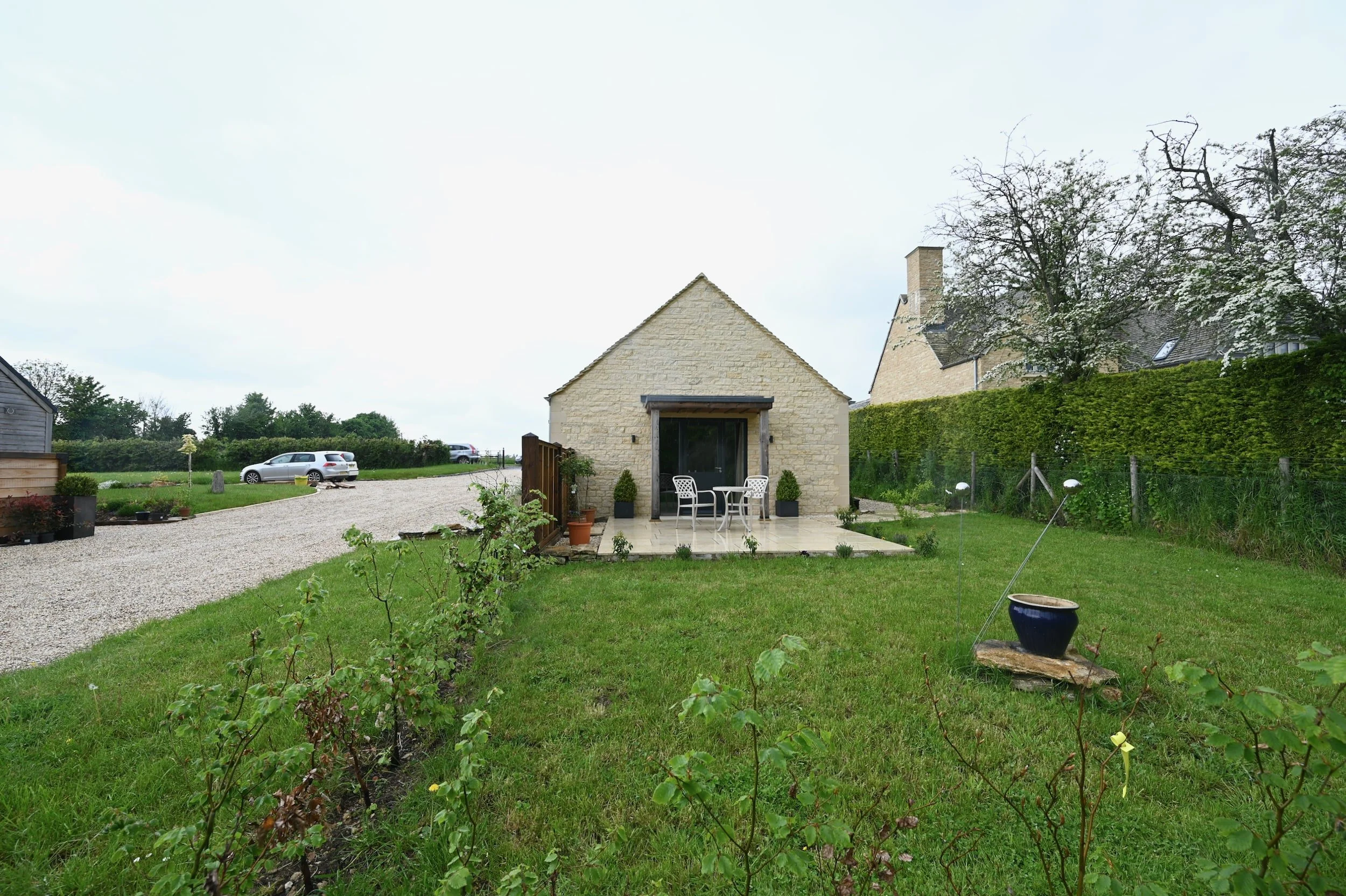New build detached holiday rental accommodation and garage