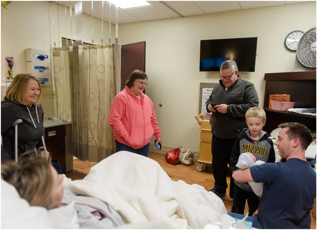 Anita & Garon {Kansas City Birth Photographer} — A Day to Adore