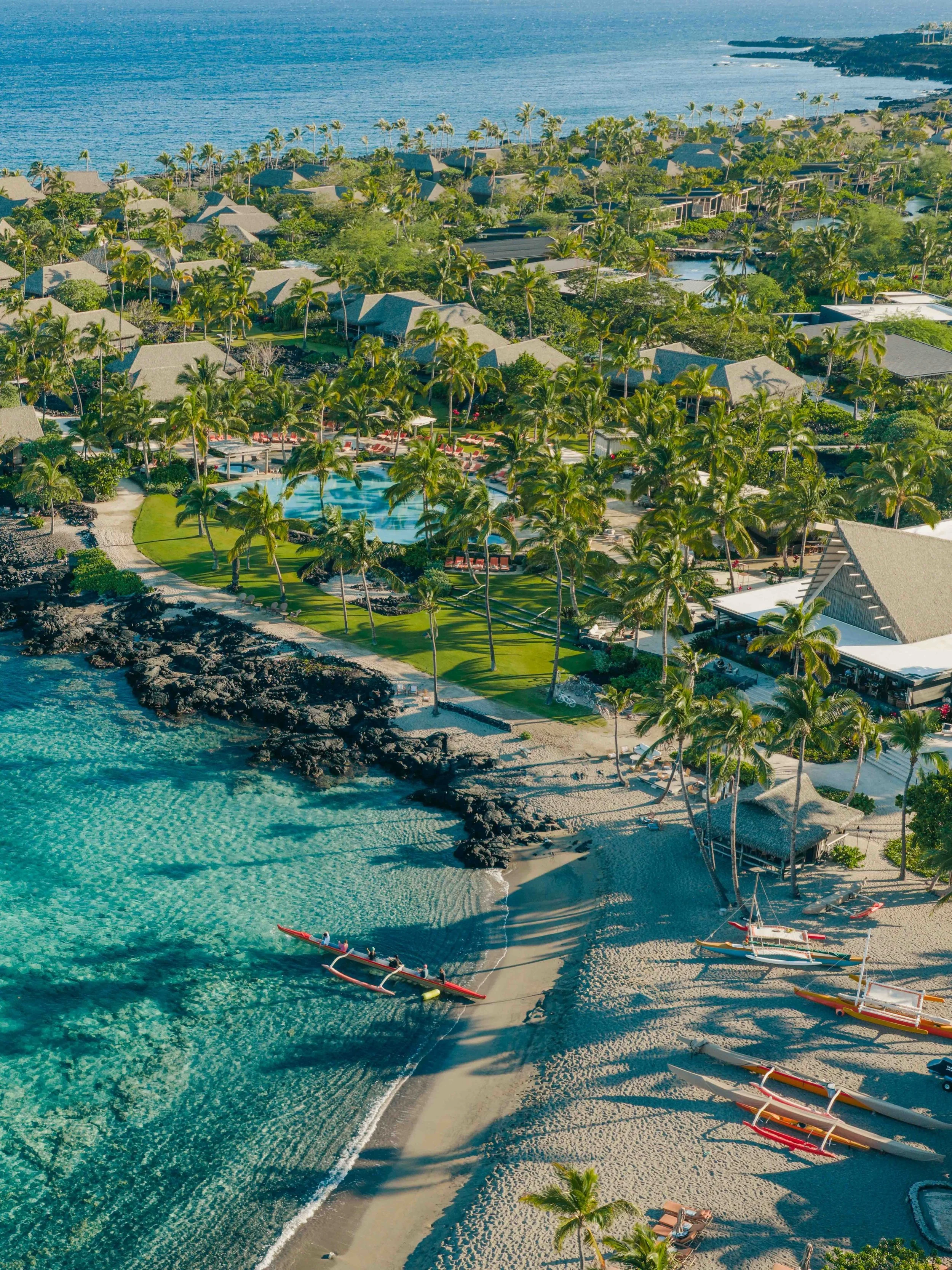Never not dreaming of Hawaii. 🤙 Moments of magic at @konavillagerosewood #Rosewood #RosewoodKonaVillage