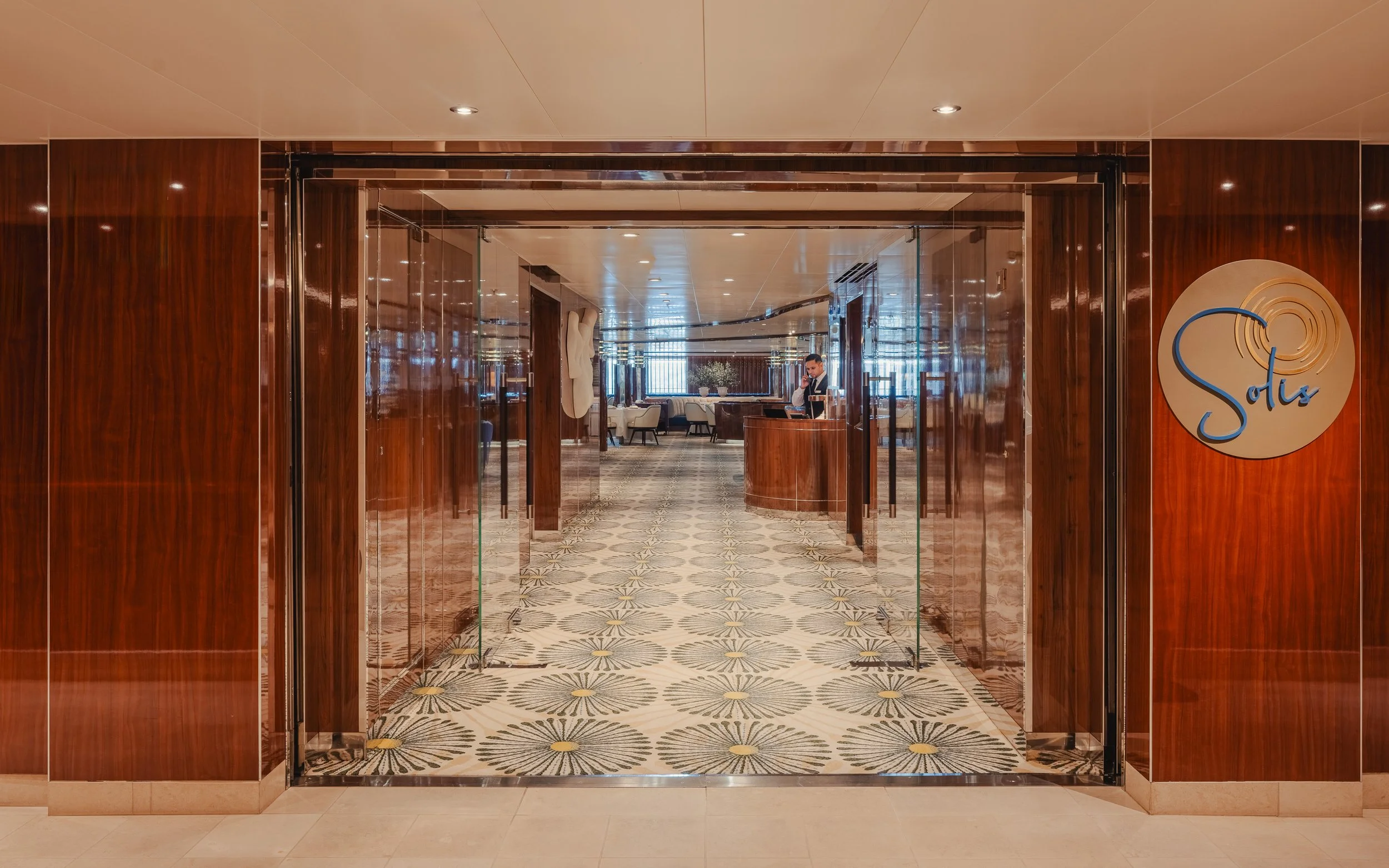 caribbean-luxury-cruise-photographer-seabourn-ovation-tanveer-badal-architecture-3.jpg