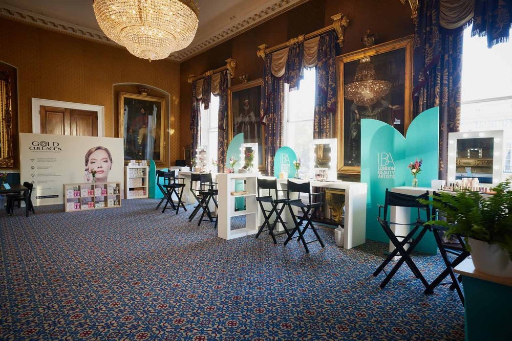 We offer floral design services for:
Corporate events and conferences
Brand launches and product reveals
Press days and photoshoots
Client entertaining and office eventsbespoke floral design for:
Birthday parties and milestone celebrations
Anniversar