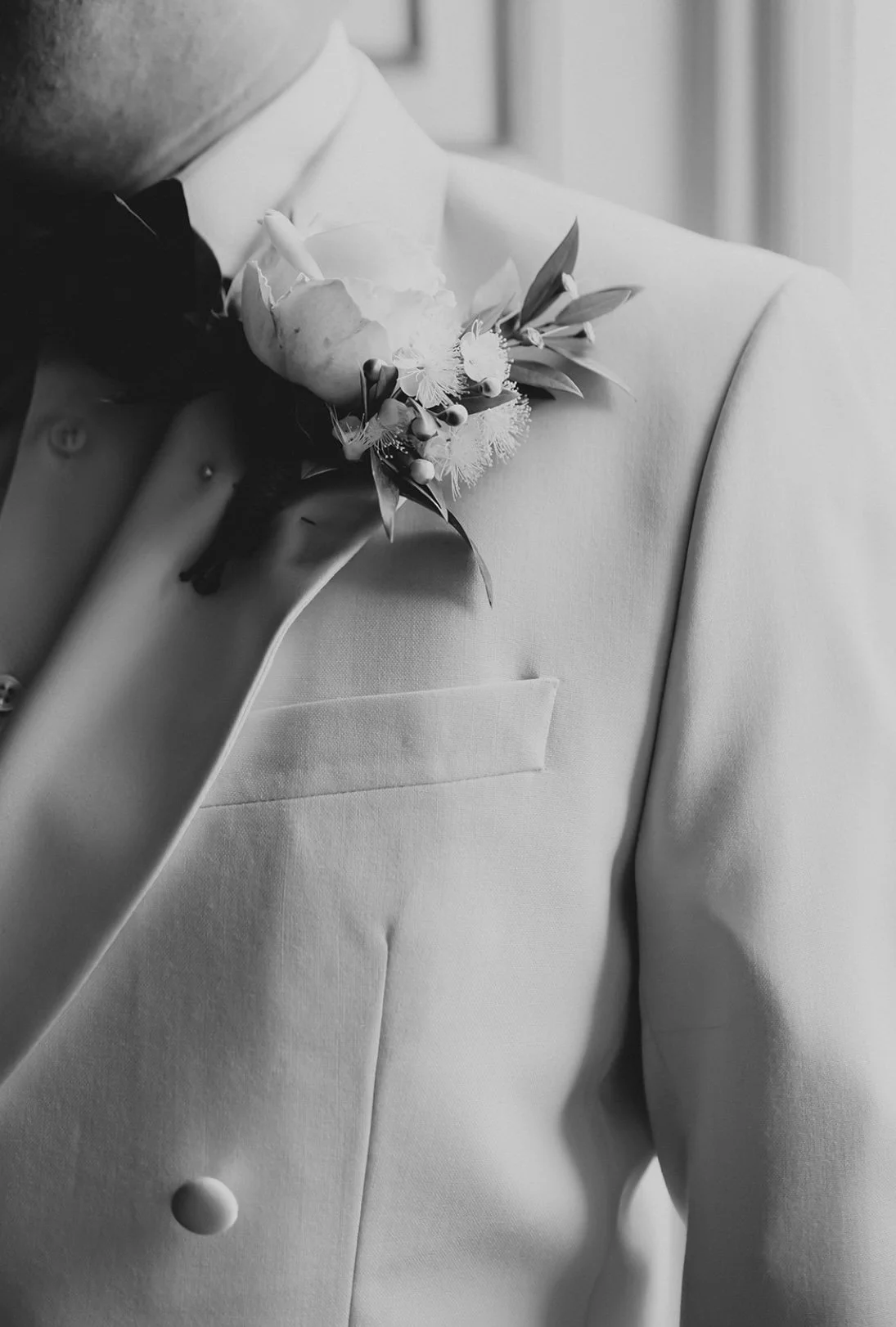 Sustainable wedding floristry in London and West Sussex, featuring seasonal flowers, foam-free designs, and reusable vessels.