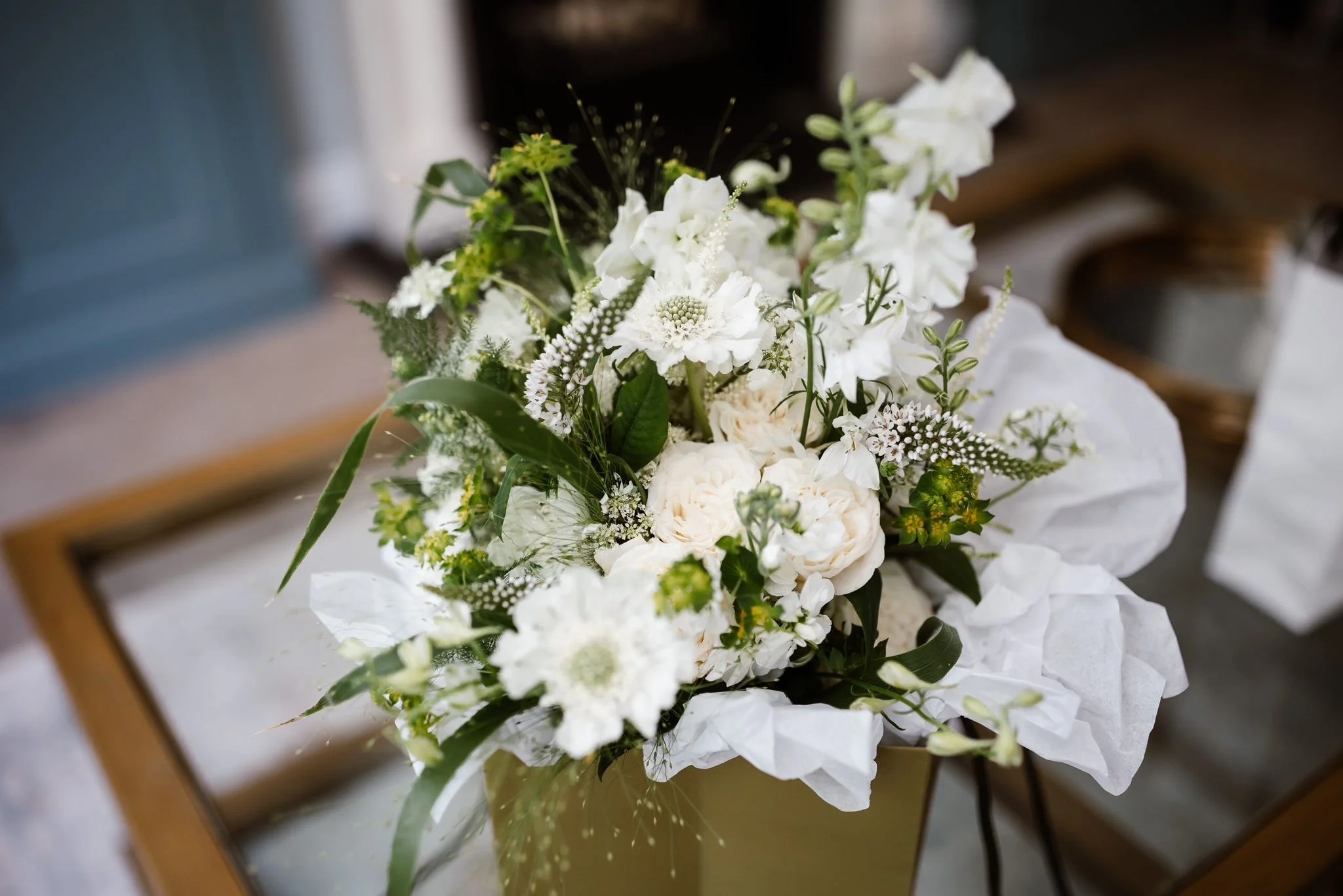 Seasonal wedding floristry in London and West Sussex, featuring elegant bridal bouquets and refined floral arrangements designed for modern, design-led weddings.