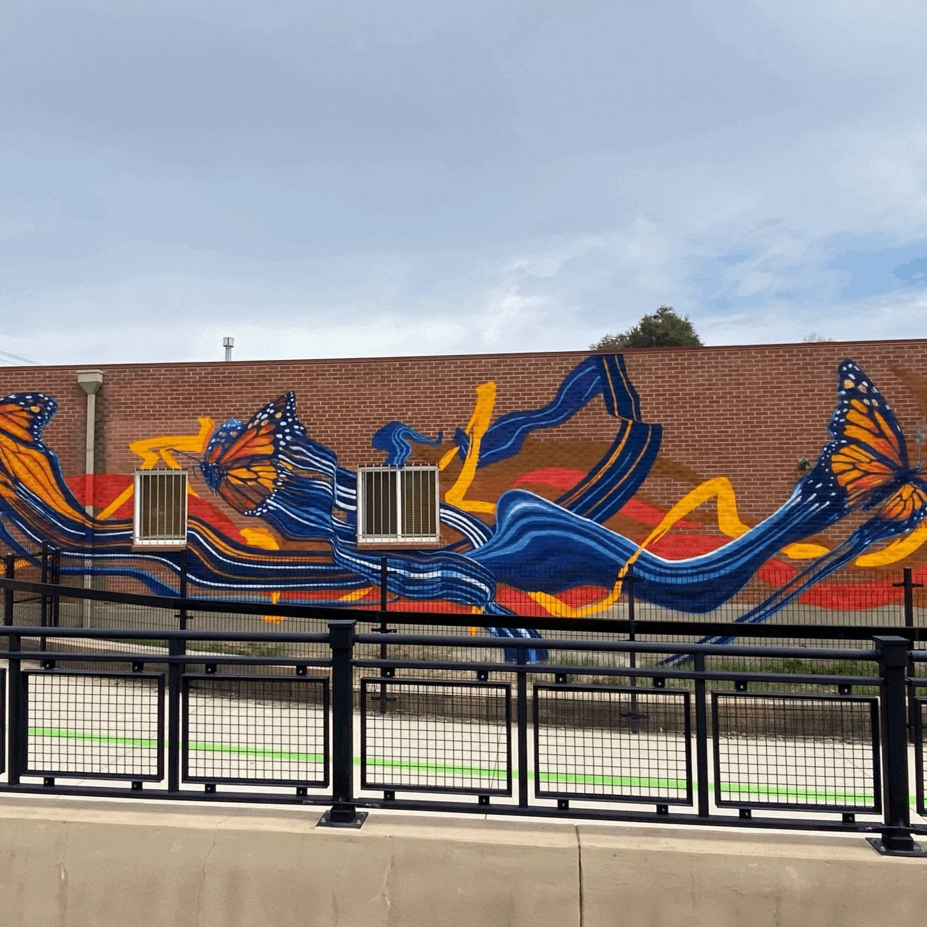 LINEAGE (DENVER, CO)