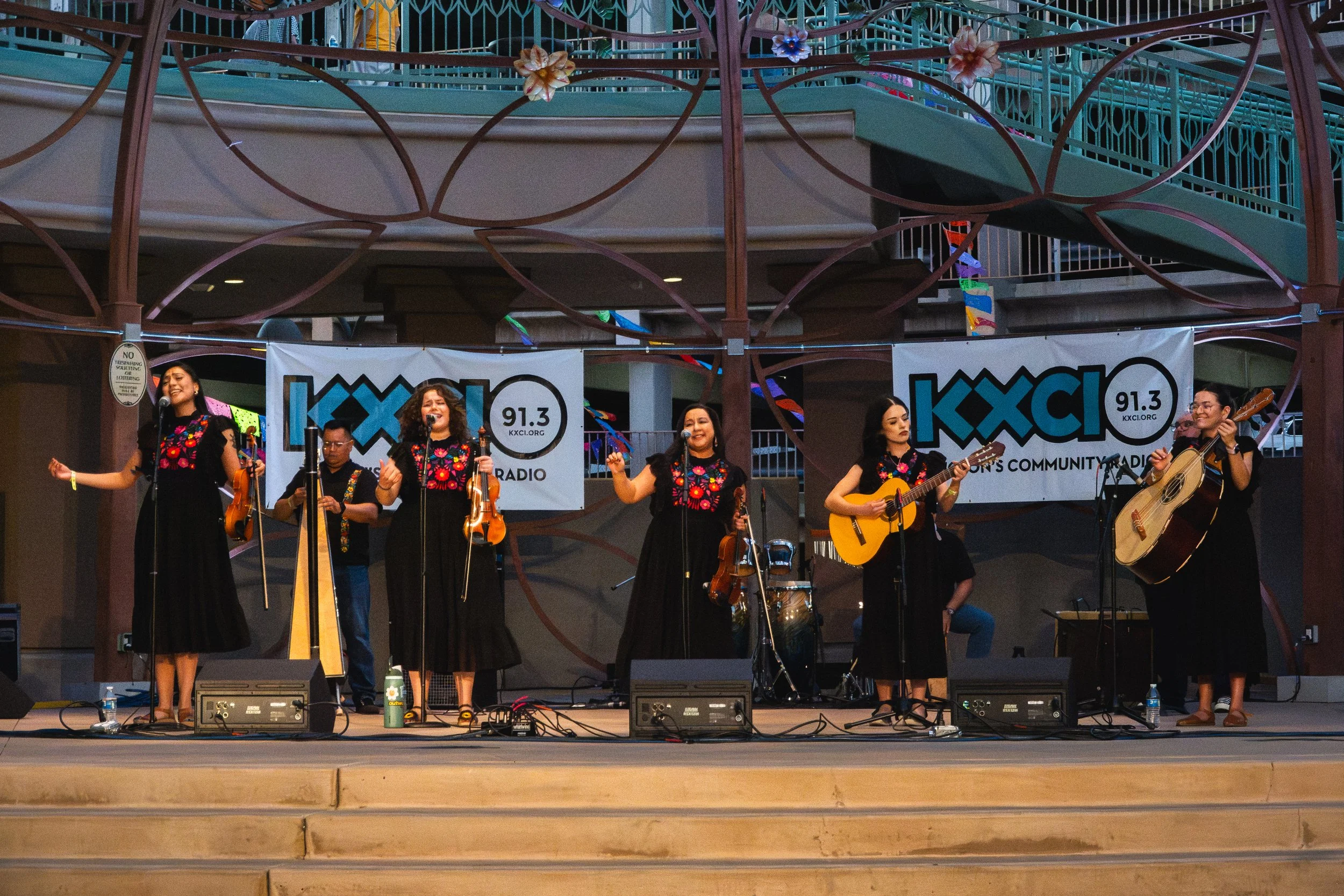 43 Baile_el_Pueblo-3_21_26-043-Enhanced-NR.jpg