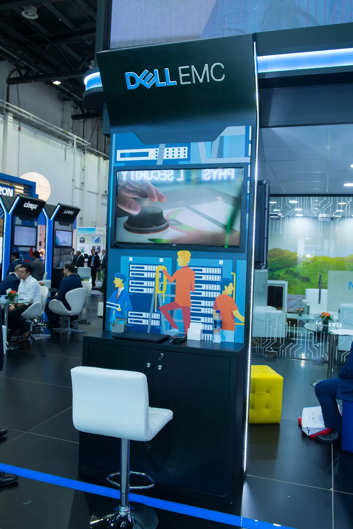 exhibition Photographer in Dubai - Dell EMC