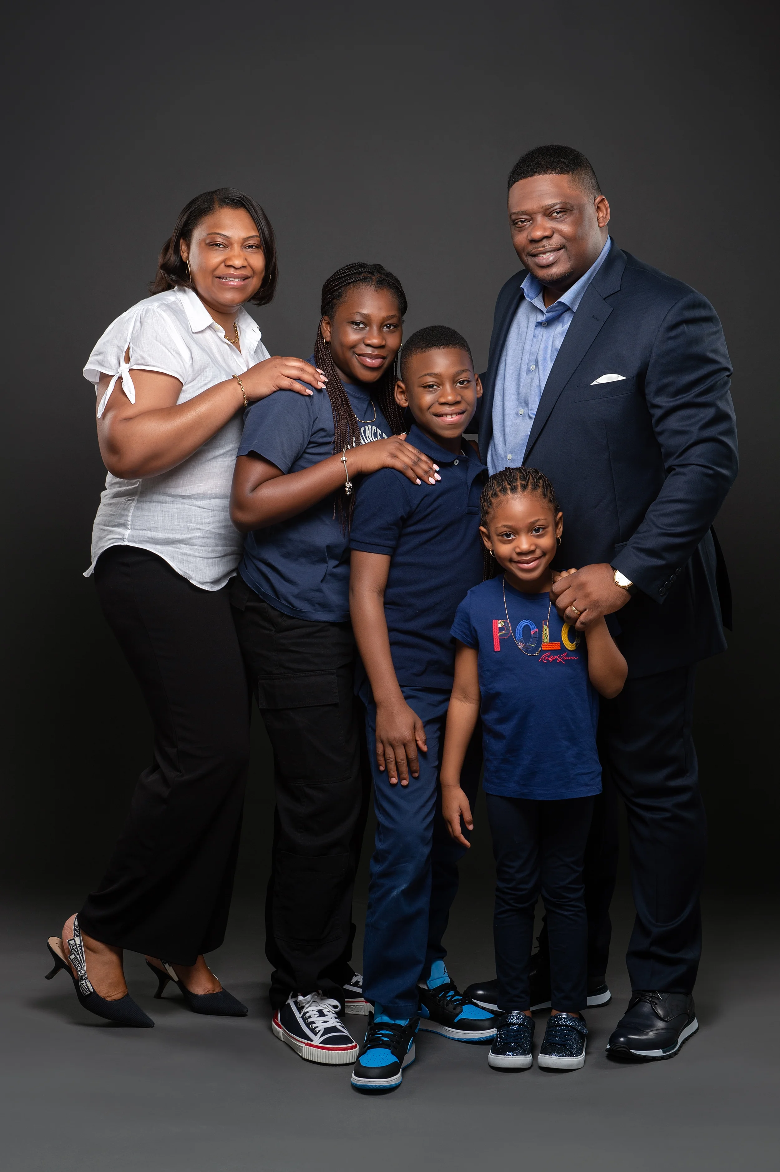 800-photos-Dubai- family-portraits