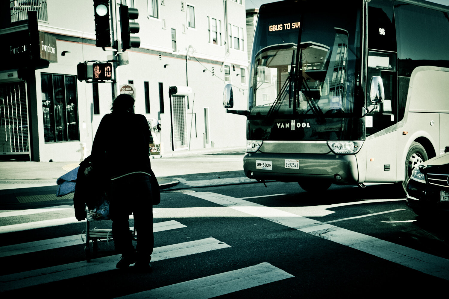 Google Bus and Homeless KS.jpg