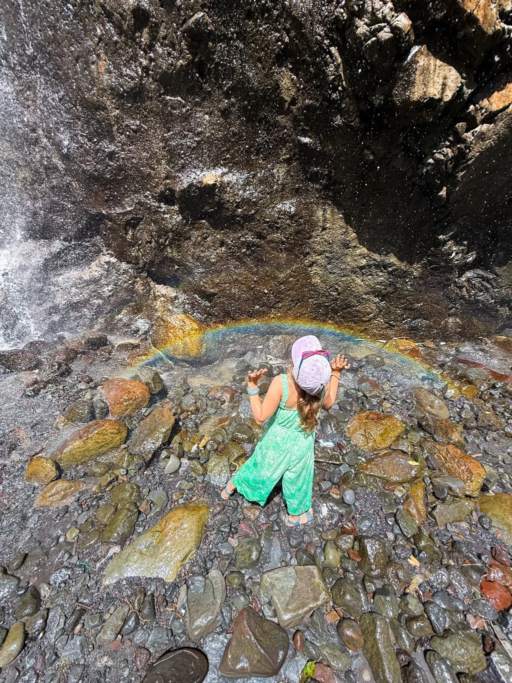   We even found a rainbow for one small girl only  😍 
