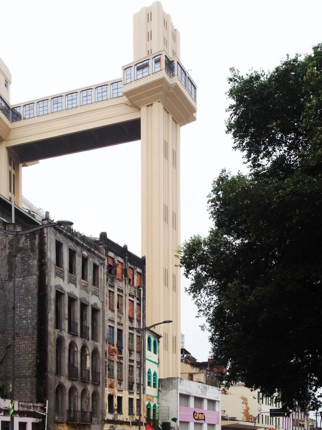   City lift, like a tram, connecting port with Pelourinho  