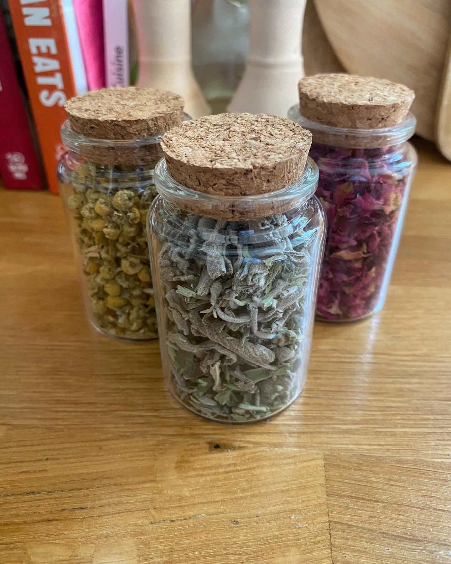 I like to bring something when I&rsquo;m visiting clients, sometimes it&rsquo;s a loaf of banana bread and other times it&rsquo;s these tiny jars I fill with goodness that I think will benefit them. 

The first set of jars are for a mama having her 3