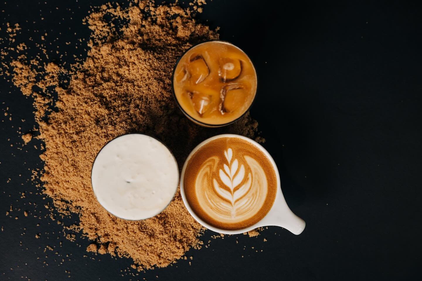 We did something sweet for you! 

We are really excited about this. Many of you have asked us if we could come up with our own version and we did! 

NEW! Brown sugar latte, all organic, handmade and plant-based. Our brown sugar has flavors of toffee,